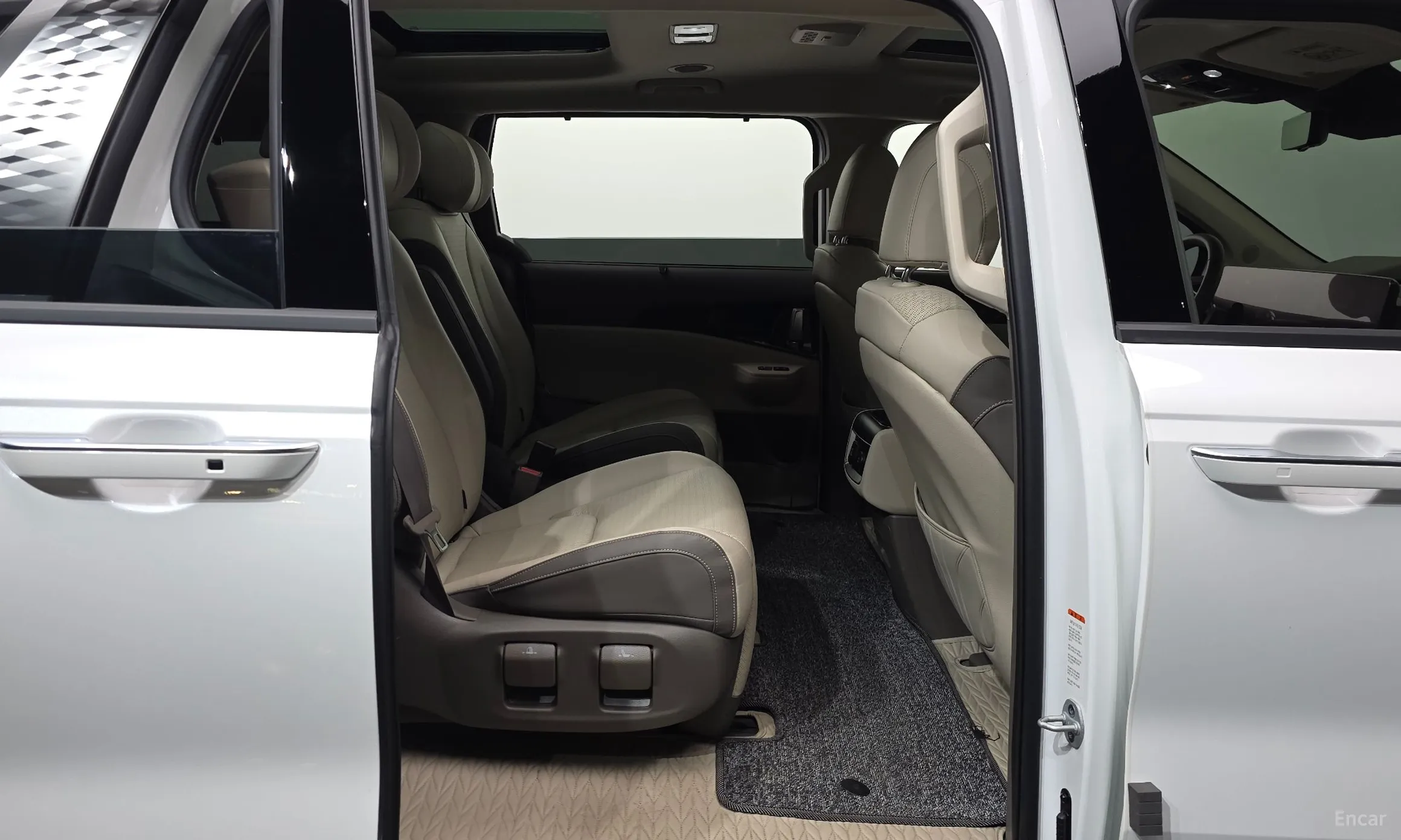 Kia Carnival 4th Generation превью 12