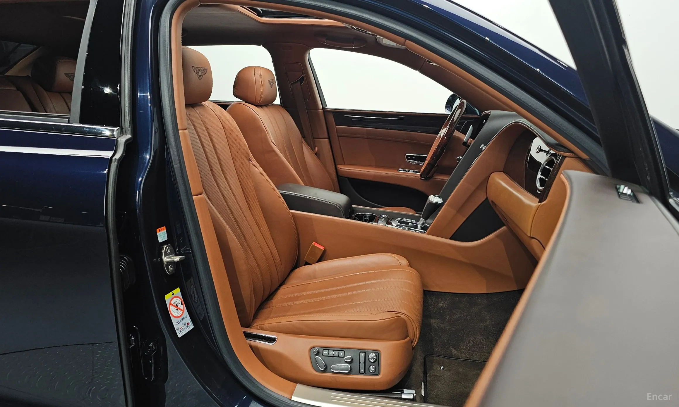 Bentley Flying Spur 2nd Generation превью 10