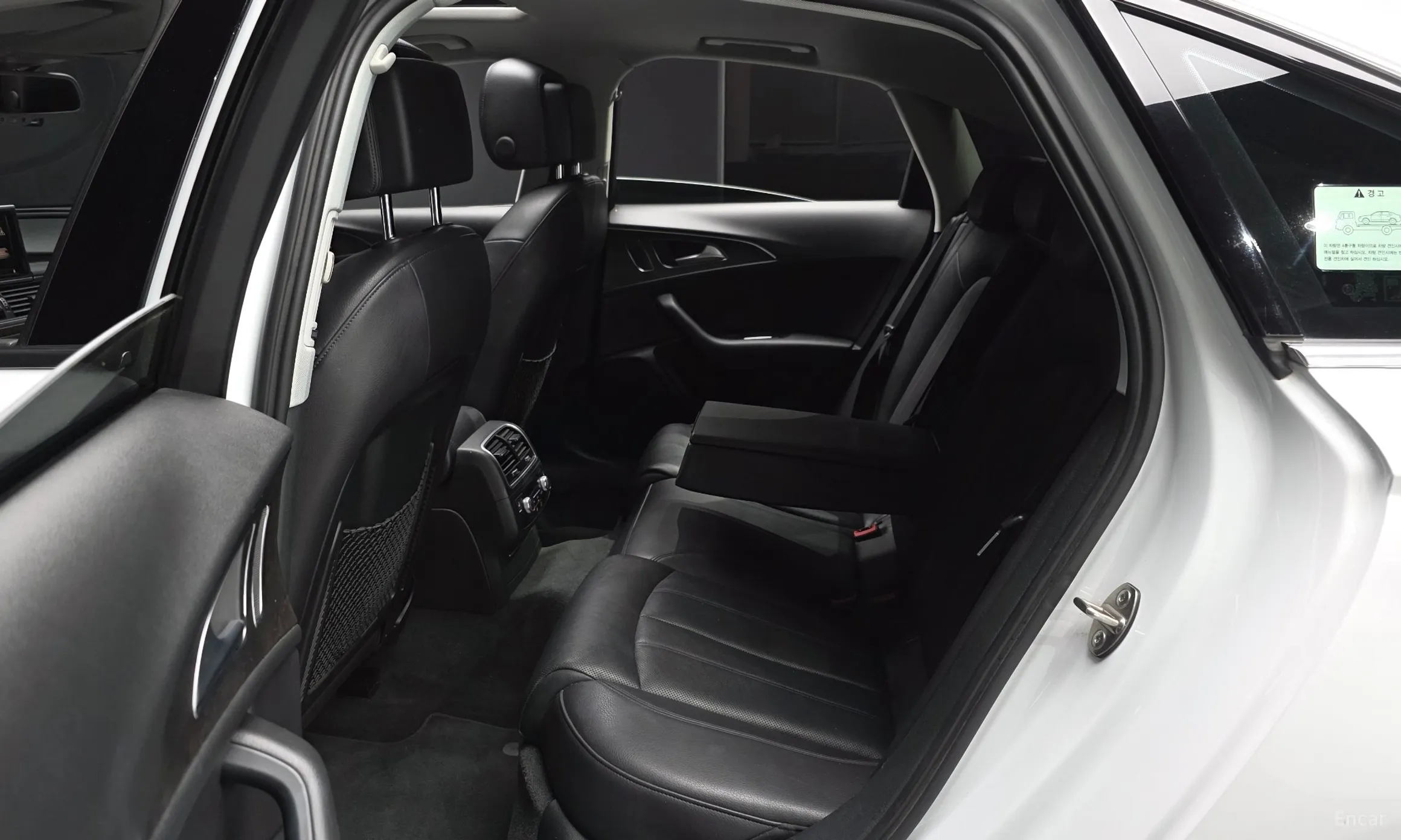 Audi New A6 превью 11
