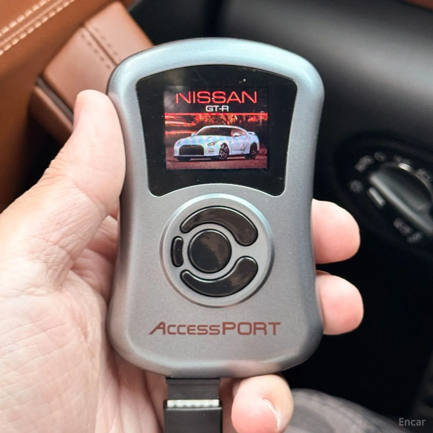 Nissan GT-R превью 15