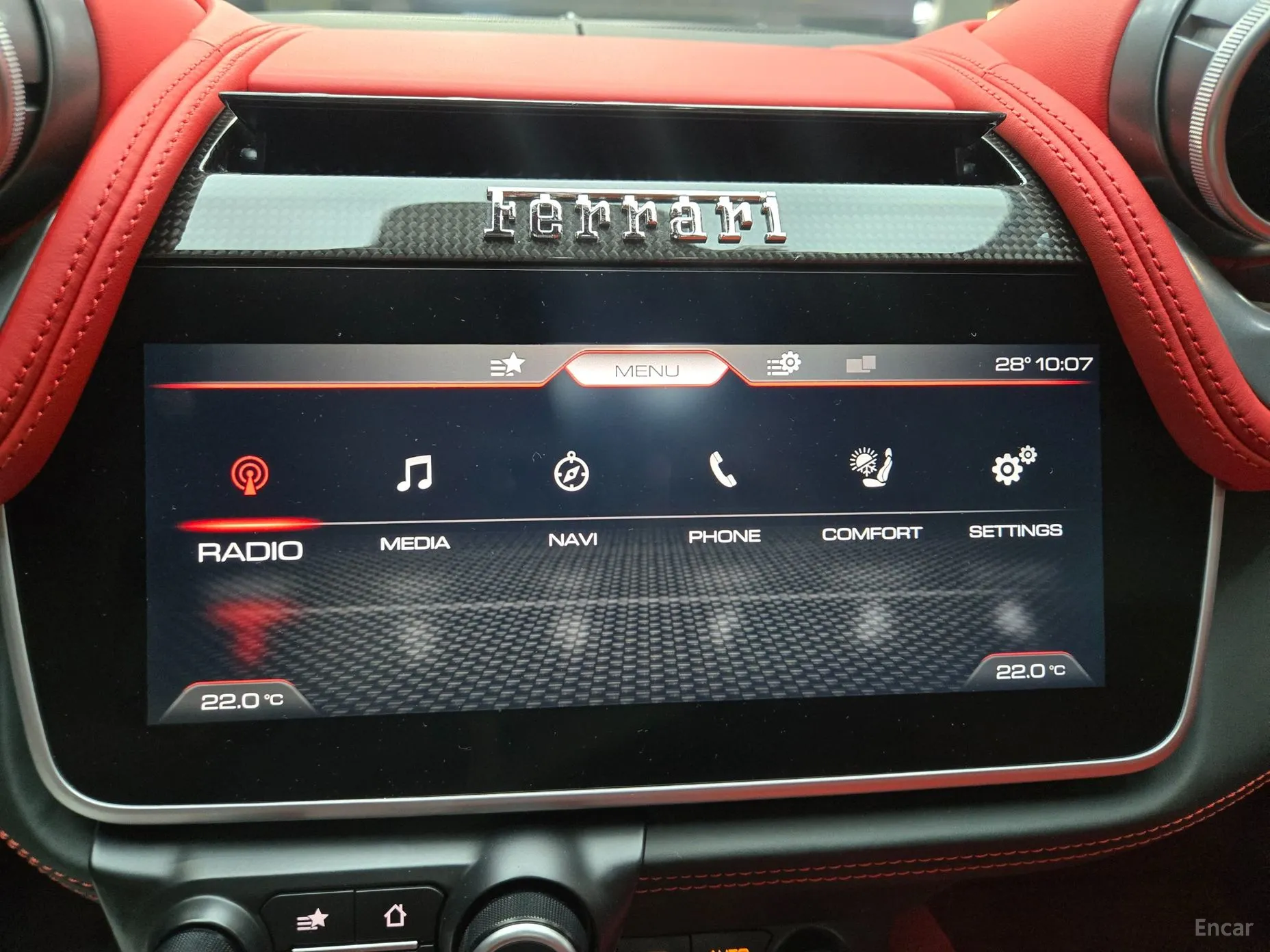 Ferrari GTC4 Rousseau превью 12