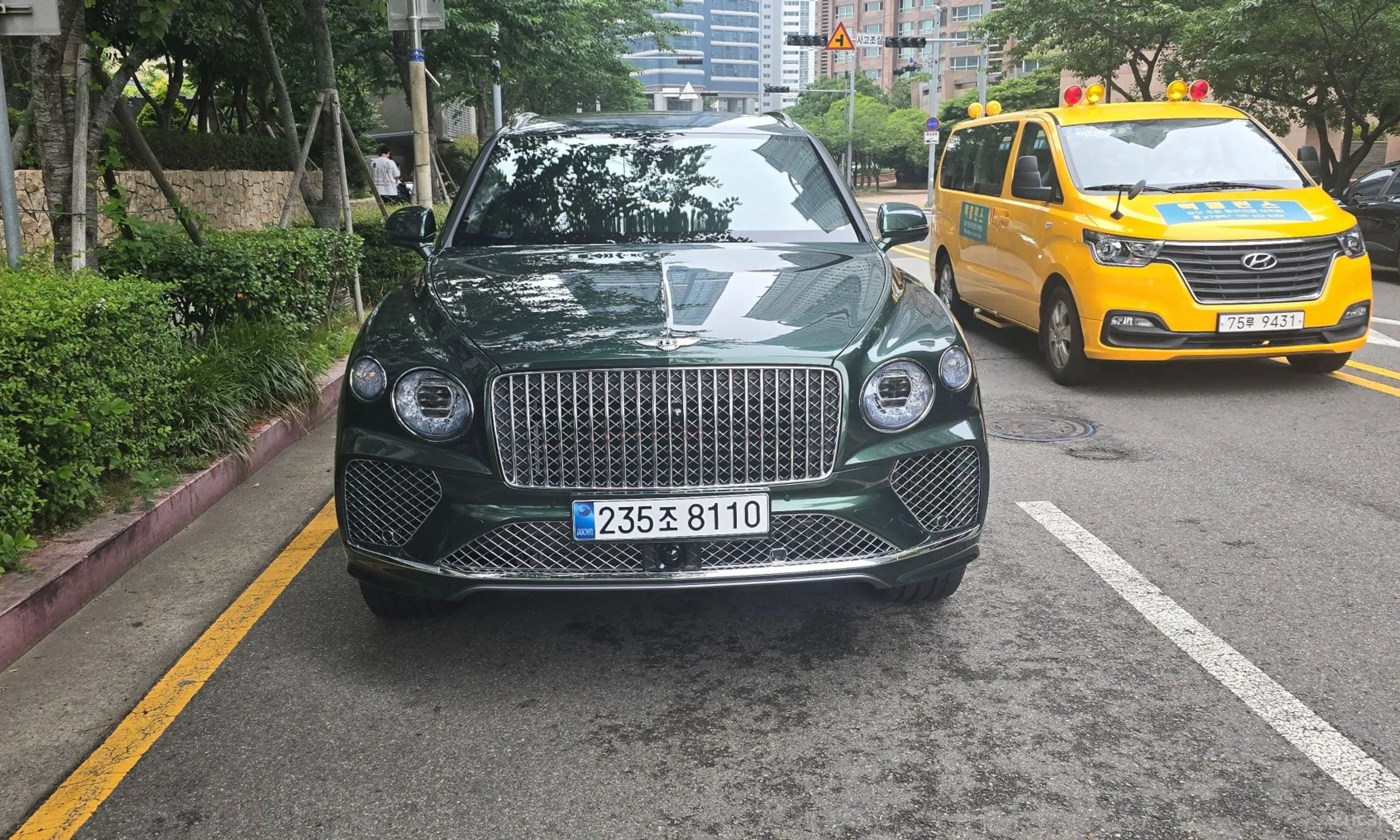 Bentley Bentayga превью 3