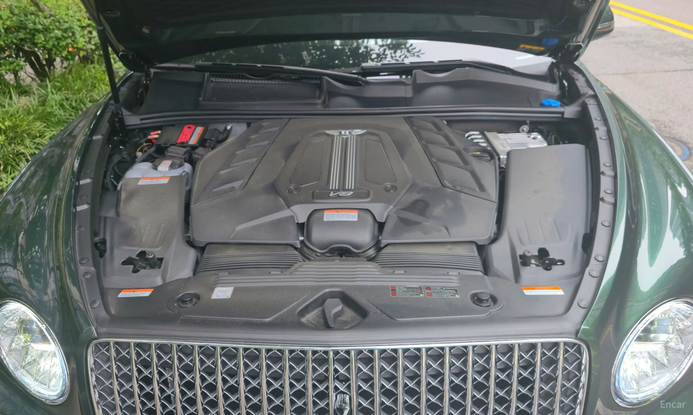 Bentley Bentayga превью 6