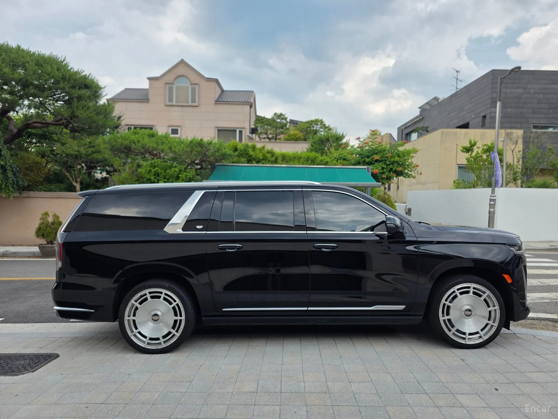 Cadillac Escalade 5th Generation