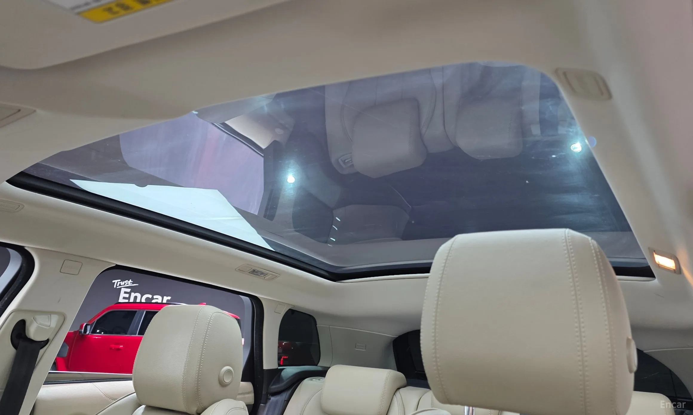 Land Rover Range Rover Evoque превью 18
