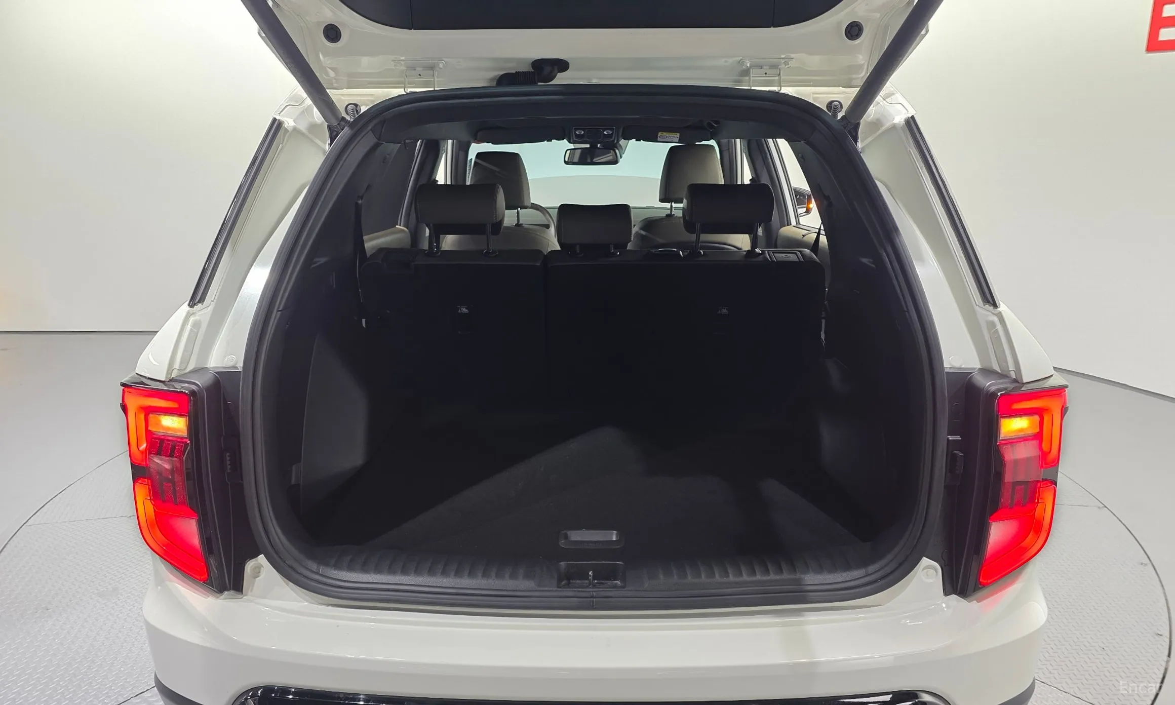 KG Mobility (SsangYong) Torres превью 17