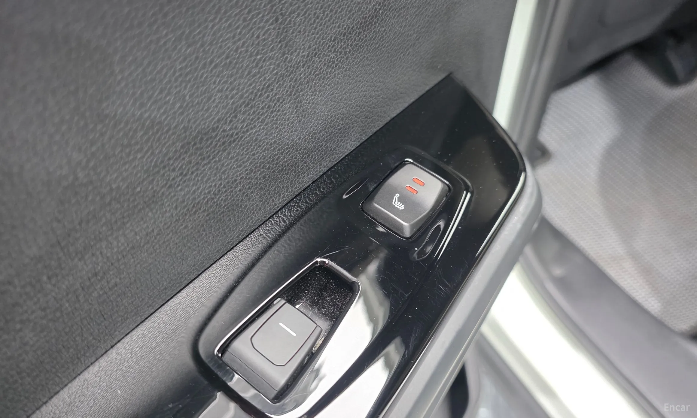 KG Mobility (SsangYong) Torres превью 19