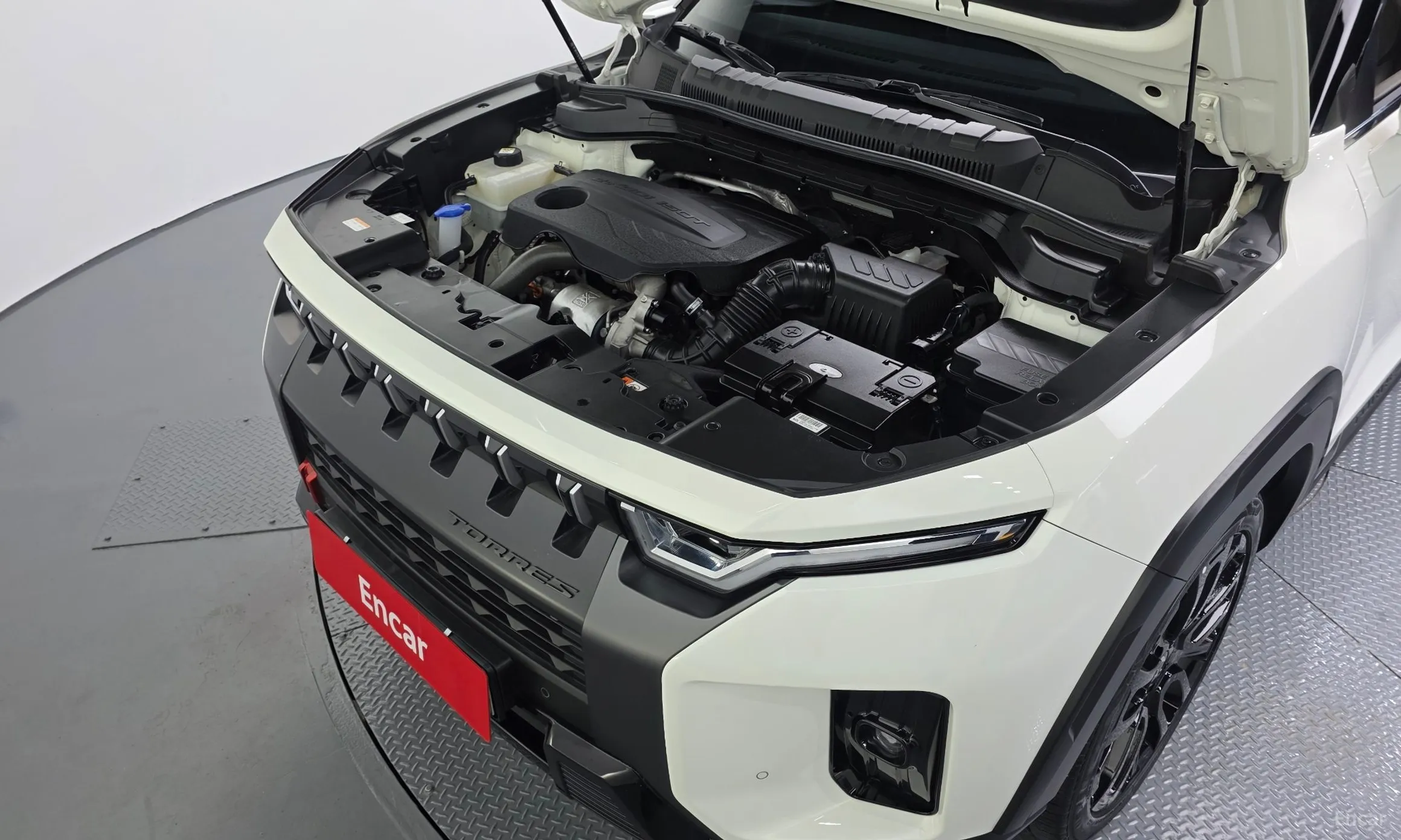 KG Mobility (SsangYong) Torres превью 6