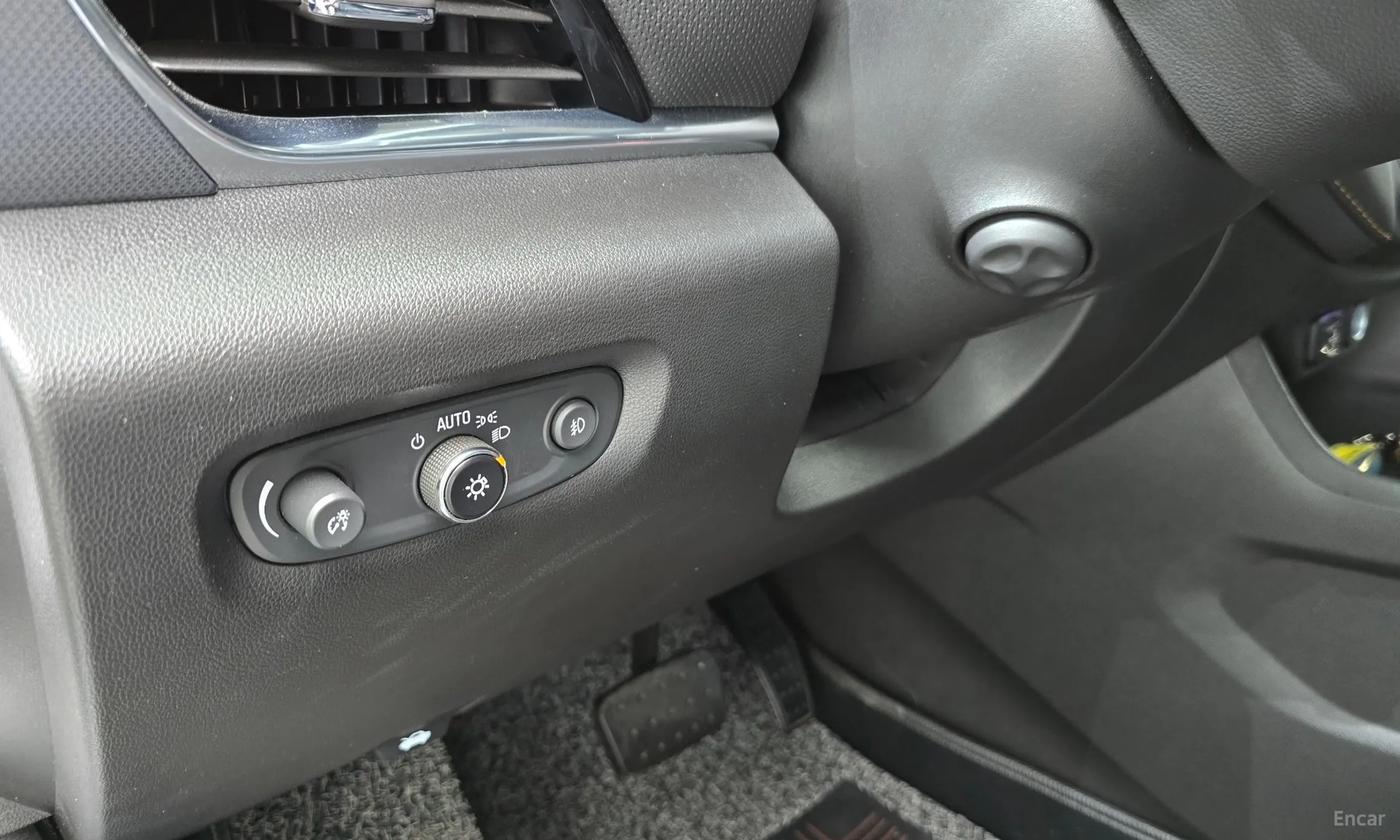 Chevrolet (GM Daewoo) Traverse превью 15