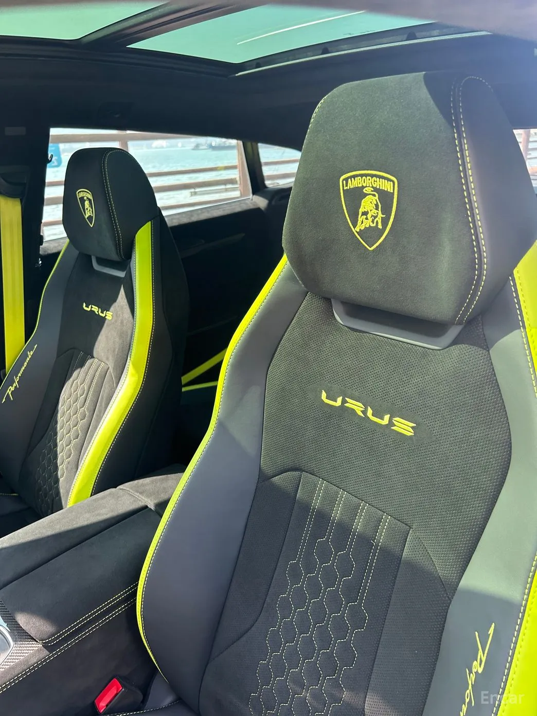Lamborghini Urus превью 6