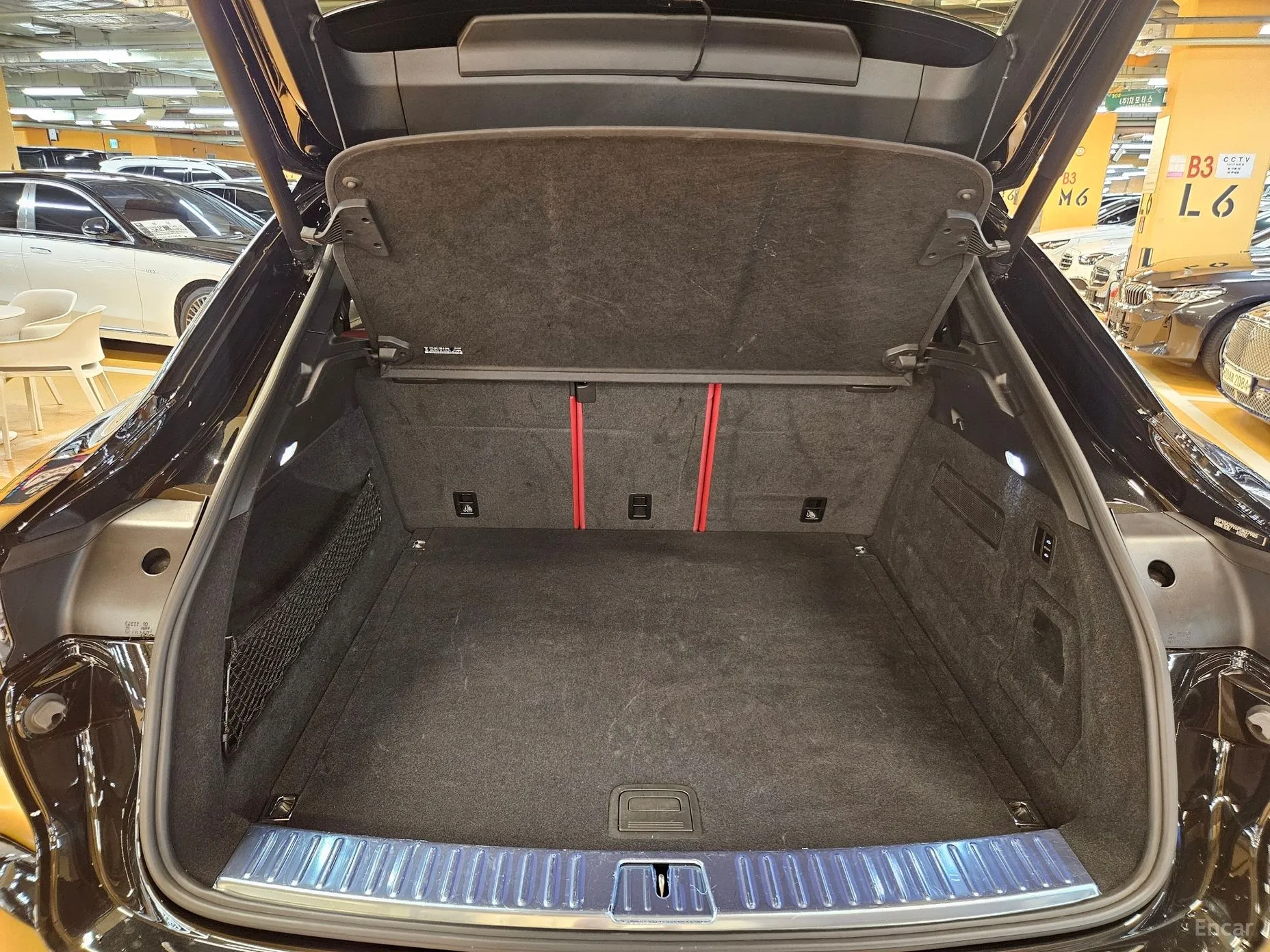 Porsche Cayenne (PO536) превью 19