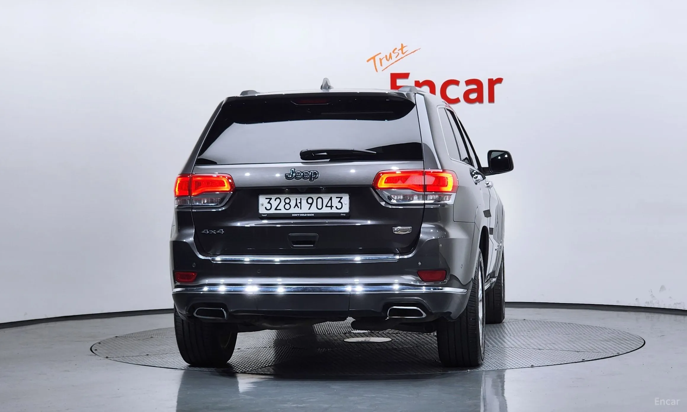 Jeep Grand Cherokee превью 4