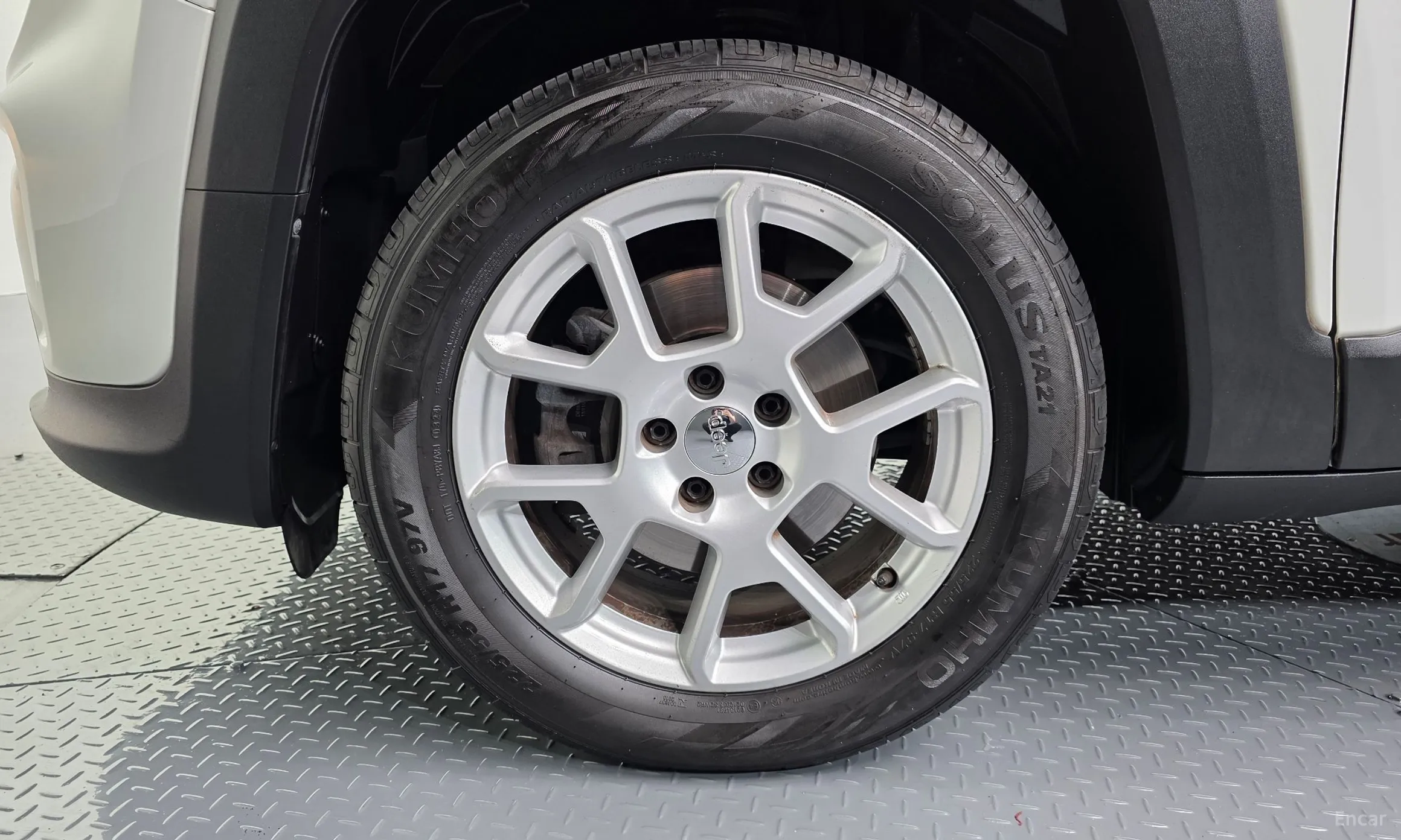 Jeep Renegade превью 5