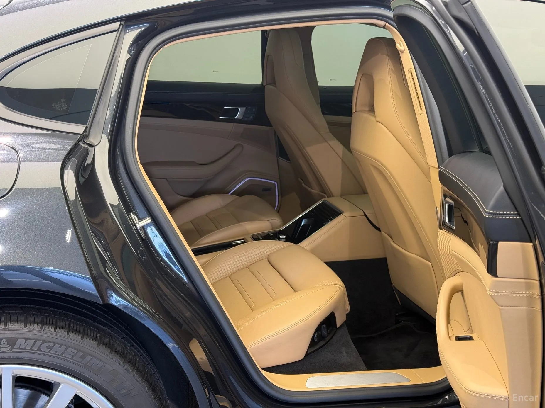 Porsche Panamera (971) превью 11