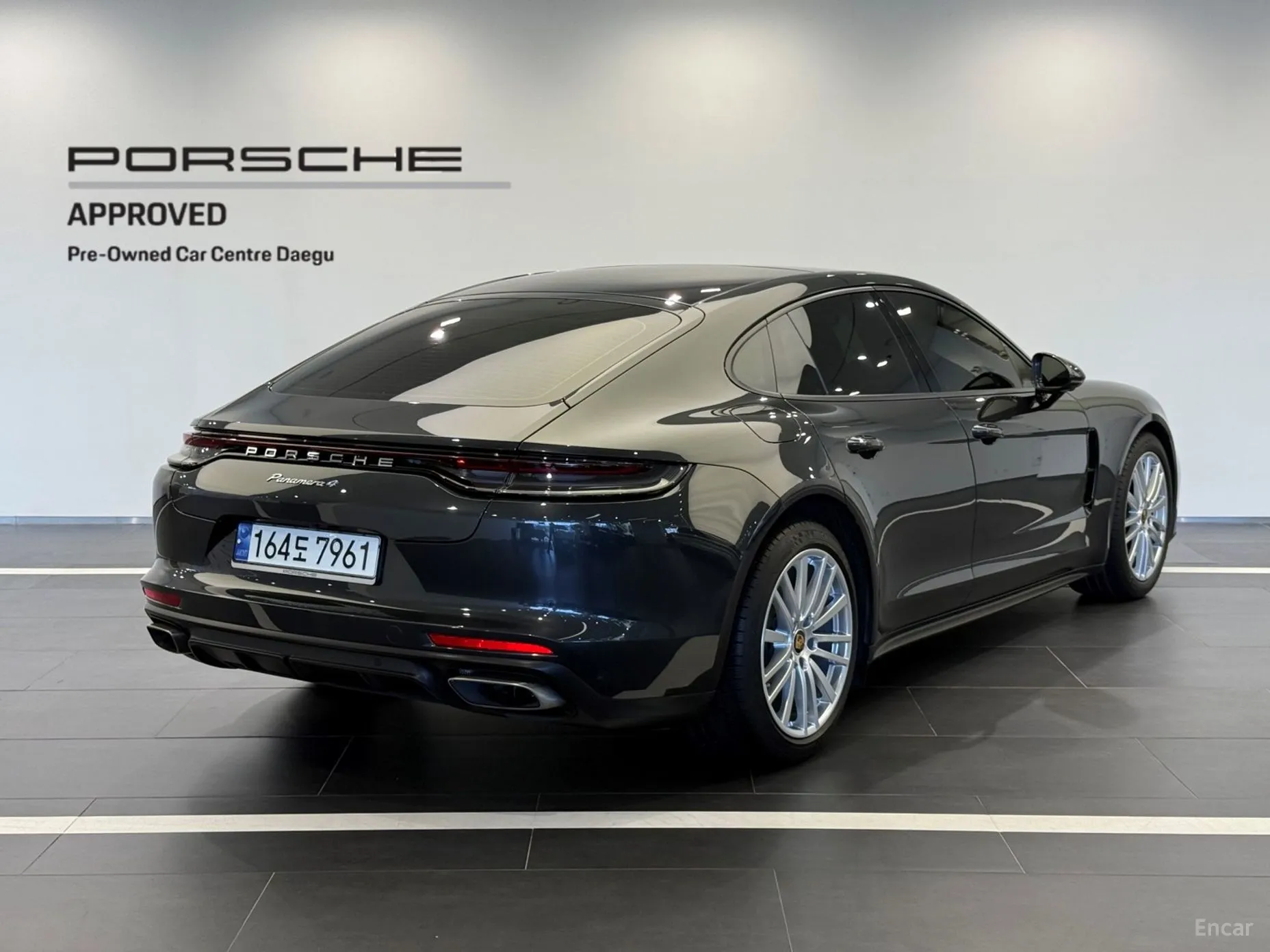Porsche Panamera (971) превью 4