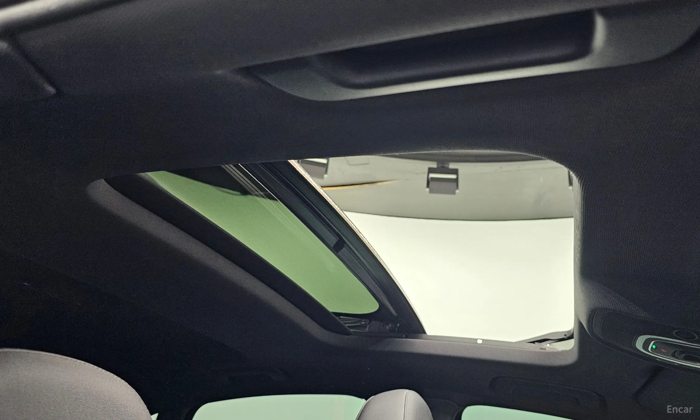 Audi A6 (C8) превью 15