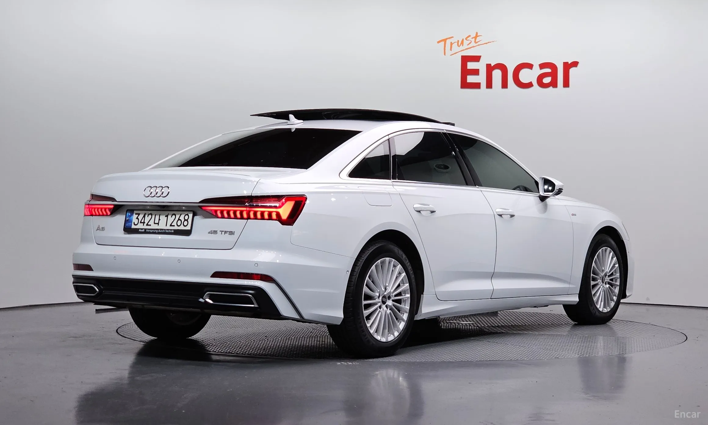 Audi A6 (C8)