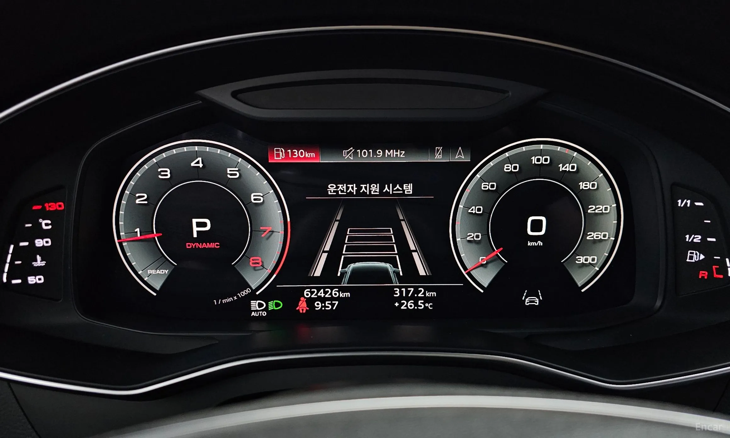 Audi A6 (C8) превью 8