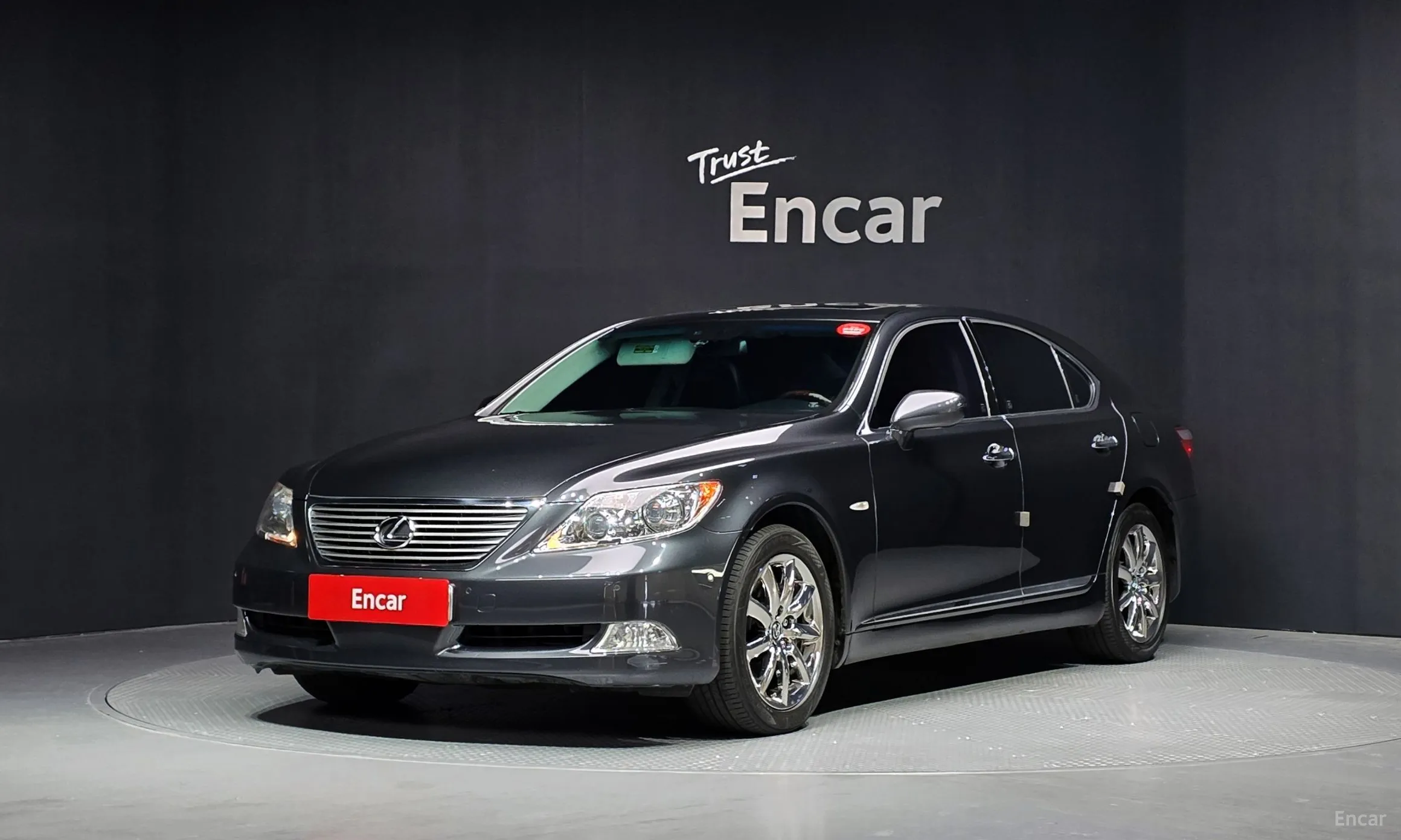 Lexus LS460