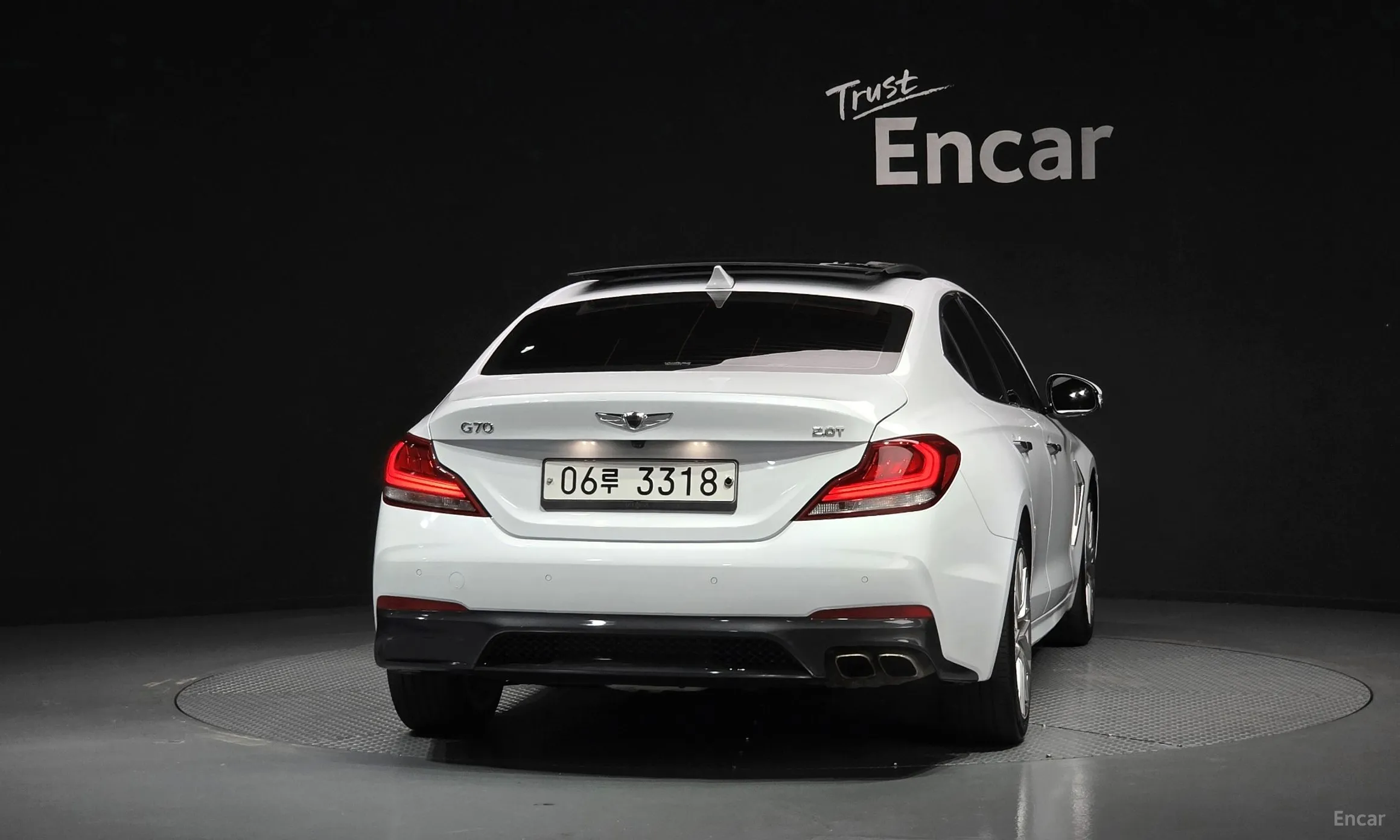 Genesis G70 превью 4