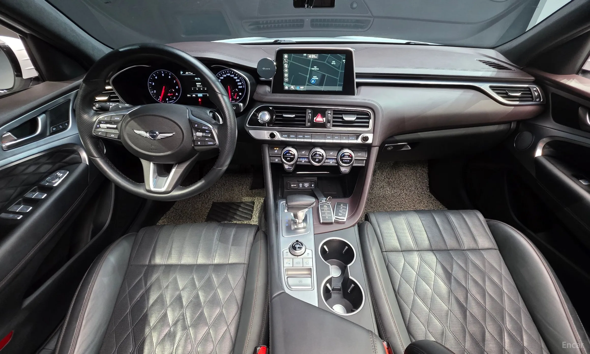 Genesis G70 превью 7