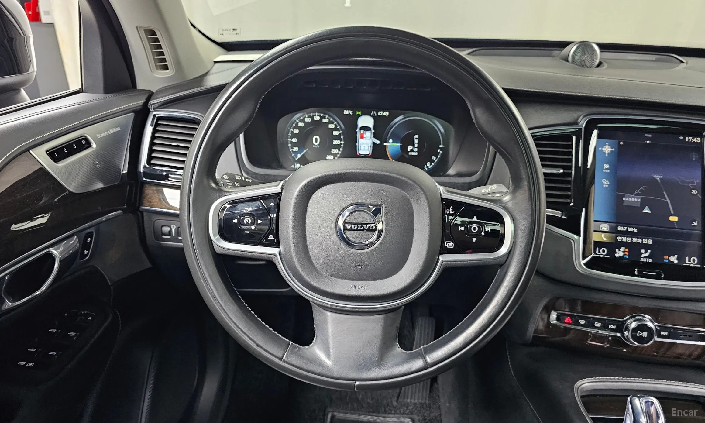 Volvo XC90 Gen 2 превью 12