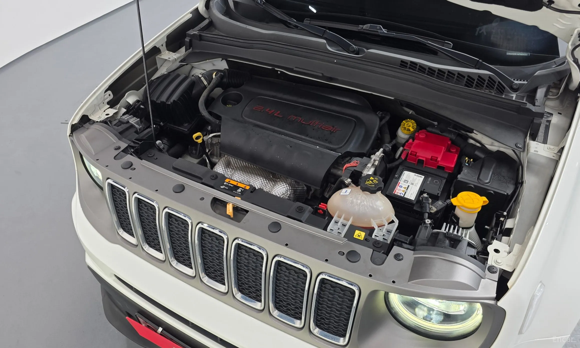 Jeep Renegade превью 6