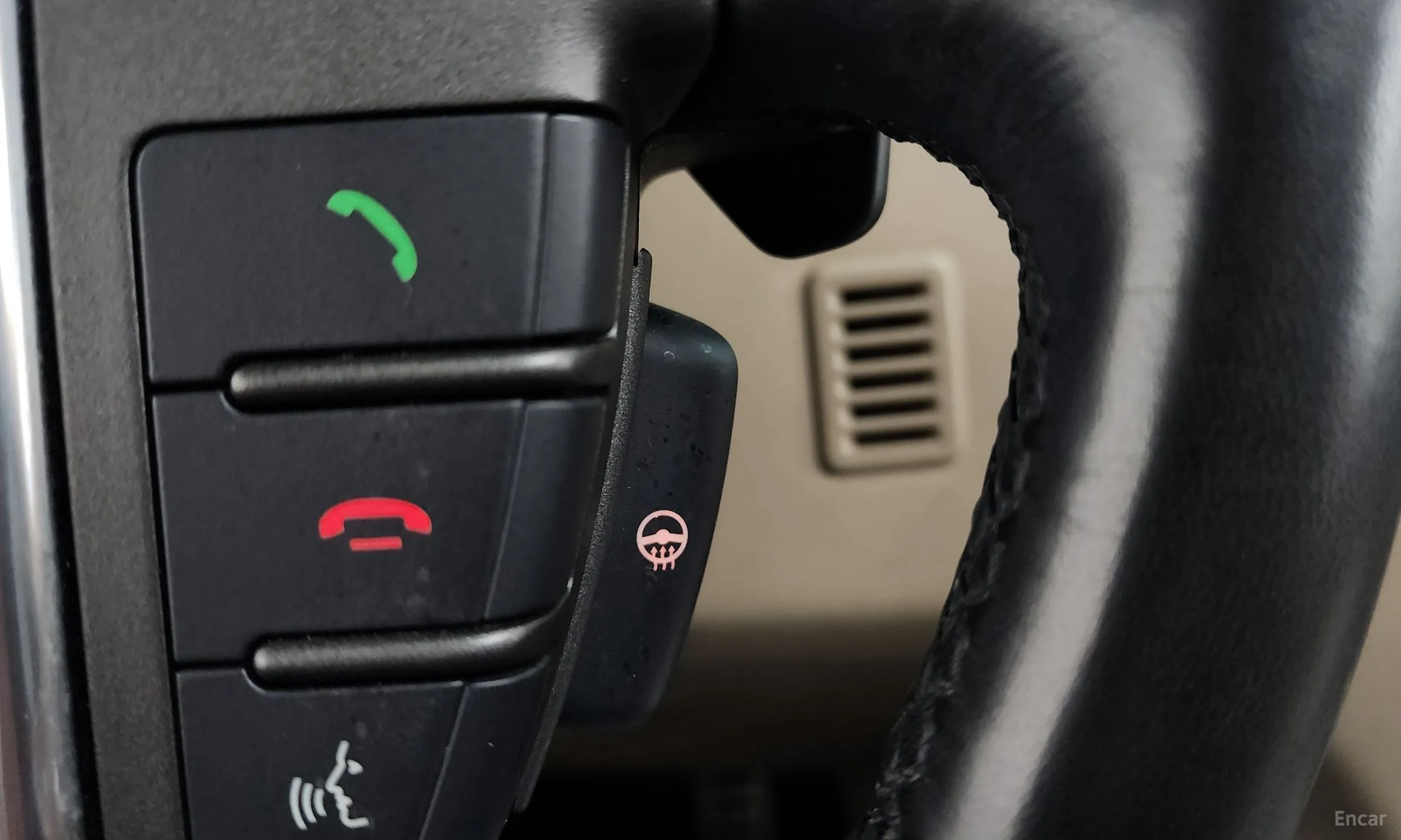 Land Rover Discovery 4 превью 12