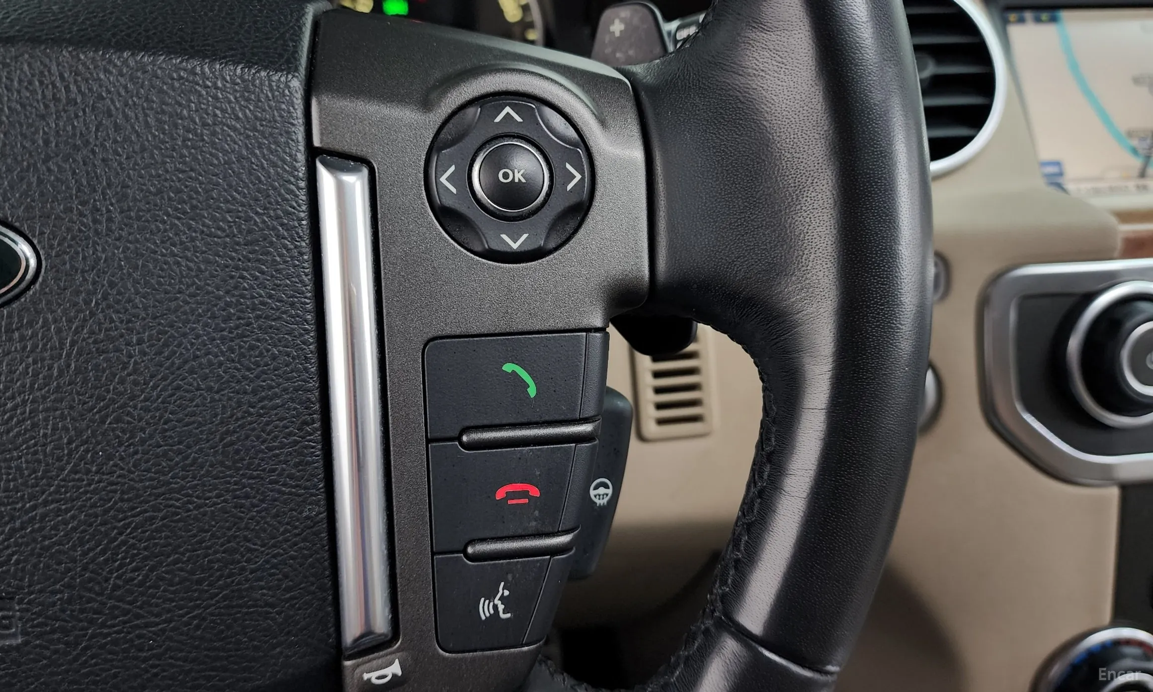 Land Rover Discovery 4 превью 16