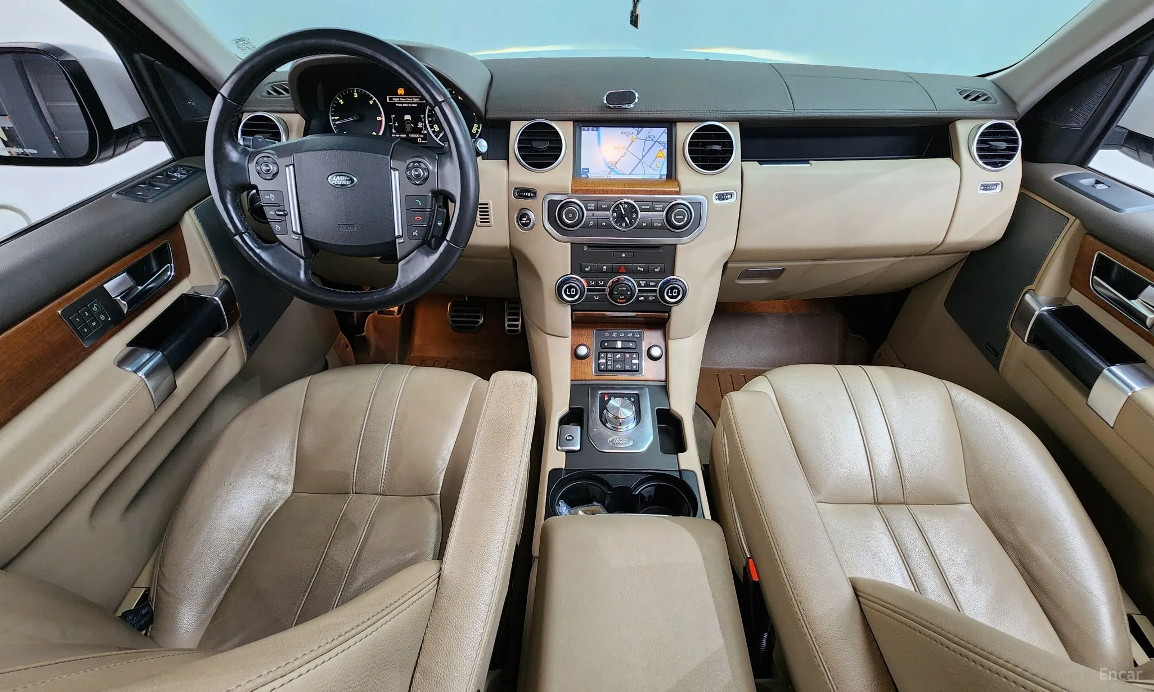 Land Rover Discovery 4 превью 7