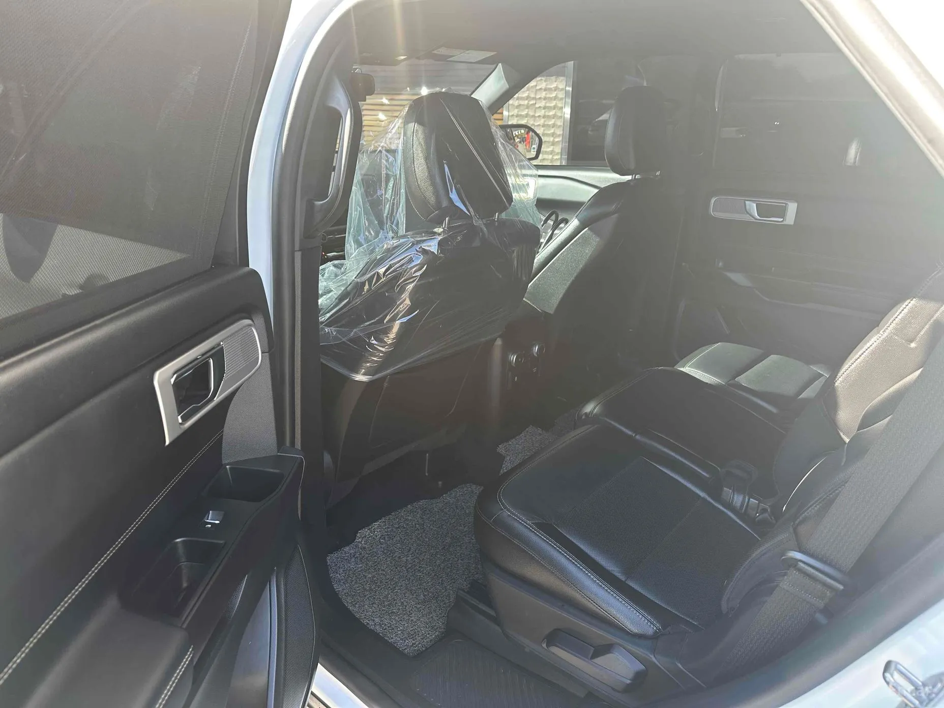 Ford Explorer 6th Generation превью 7