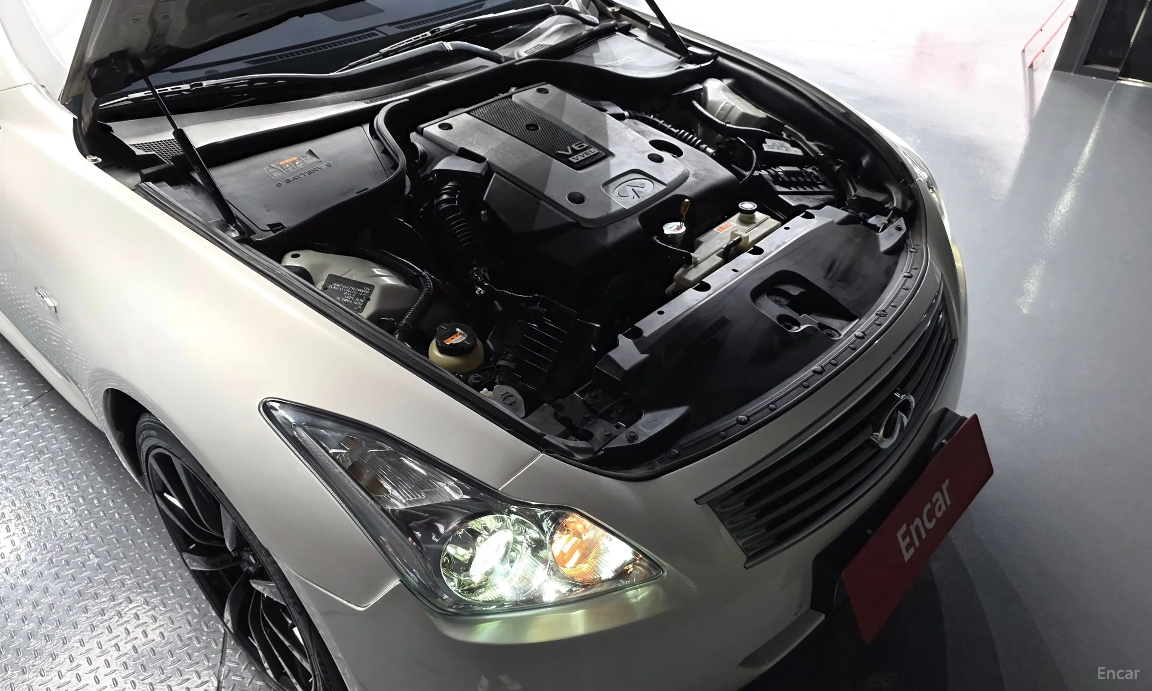 Infiniti G37 превью 6