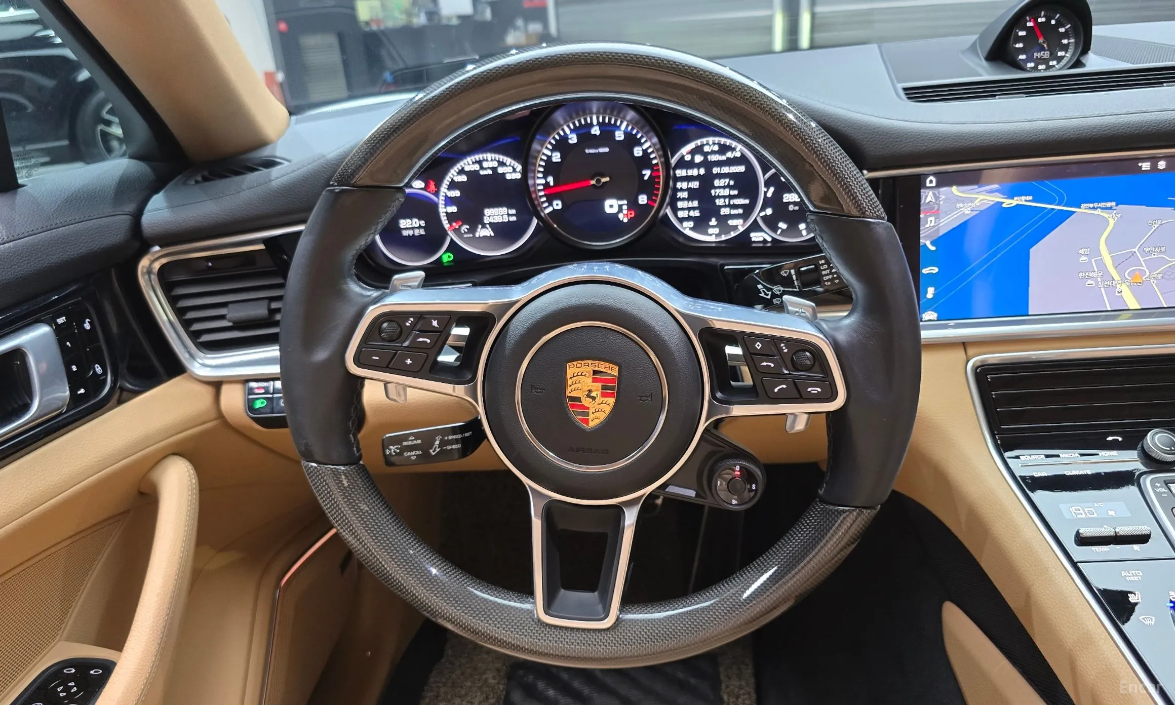 Porsche Panamera (971) превью 13