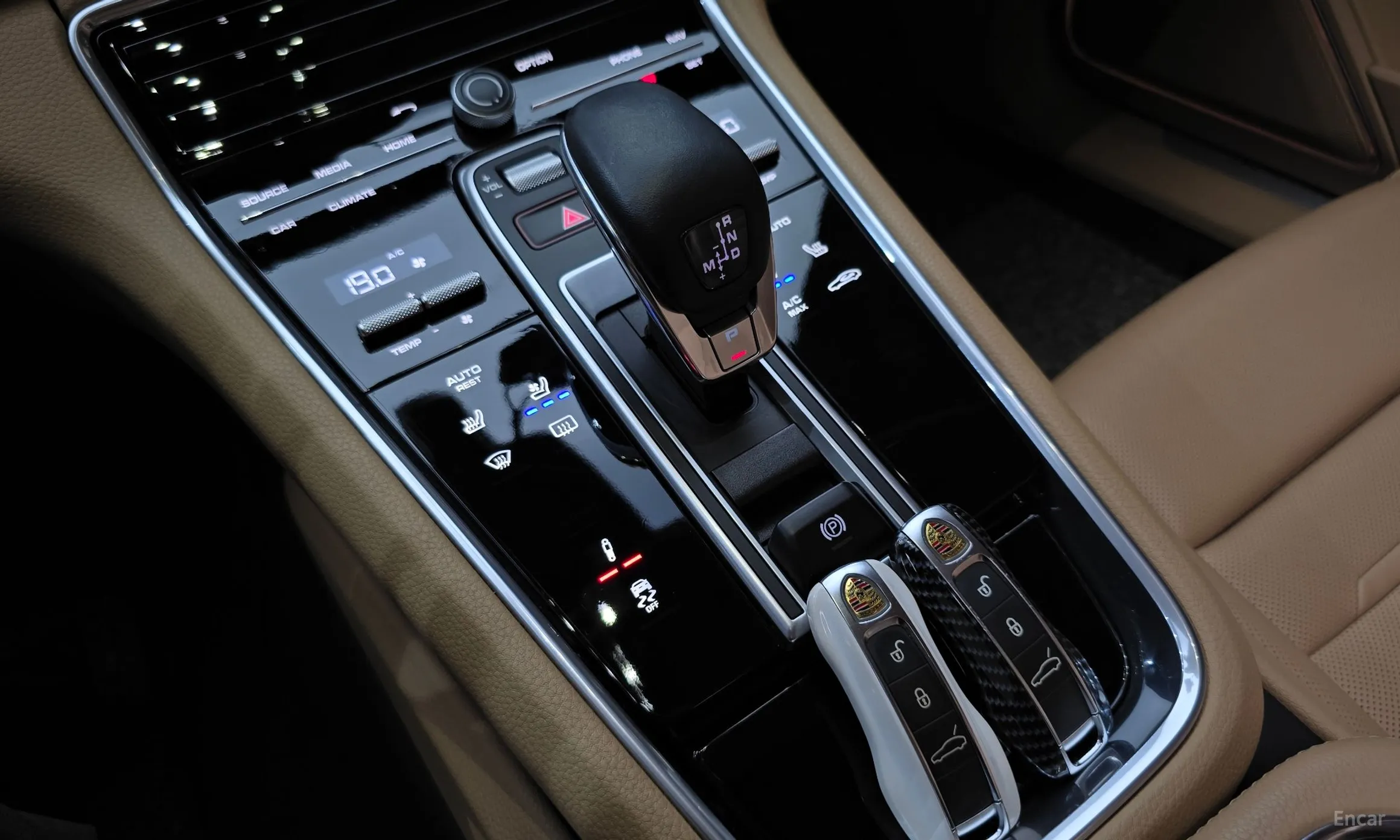 Porsche Panamera (971) превью 9