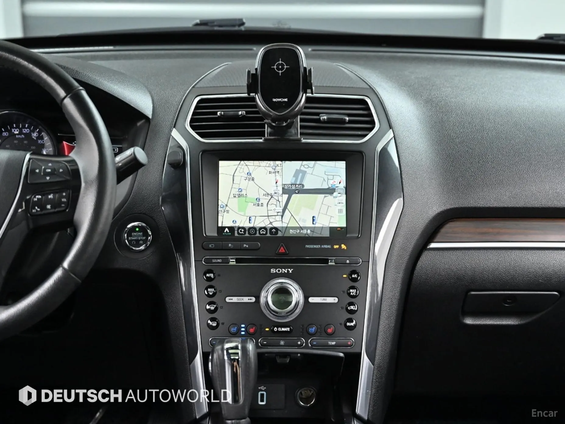 Ford Explorer превью 14