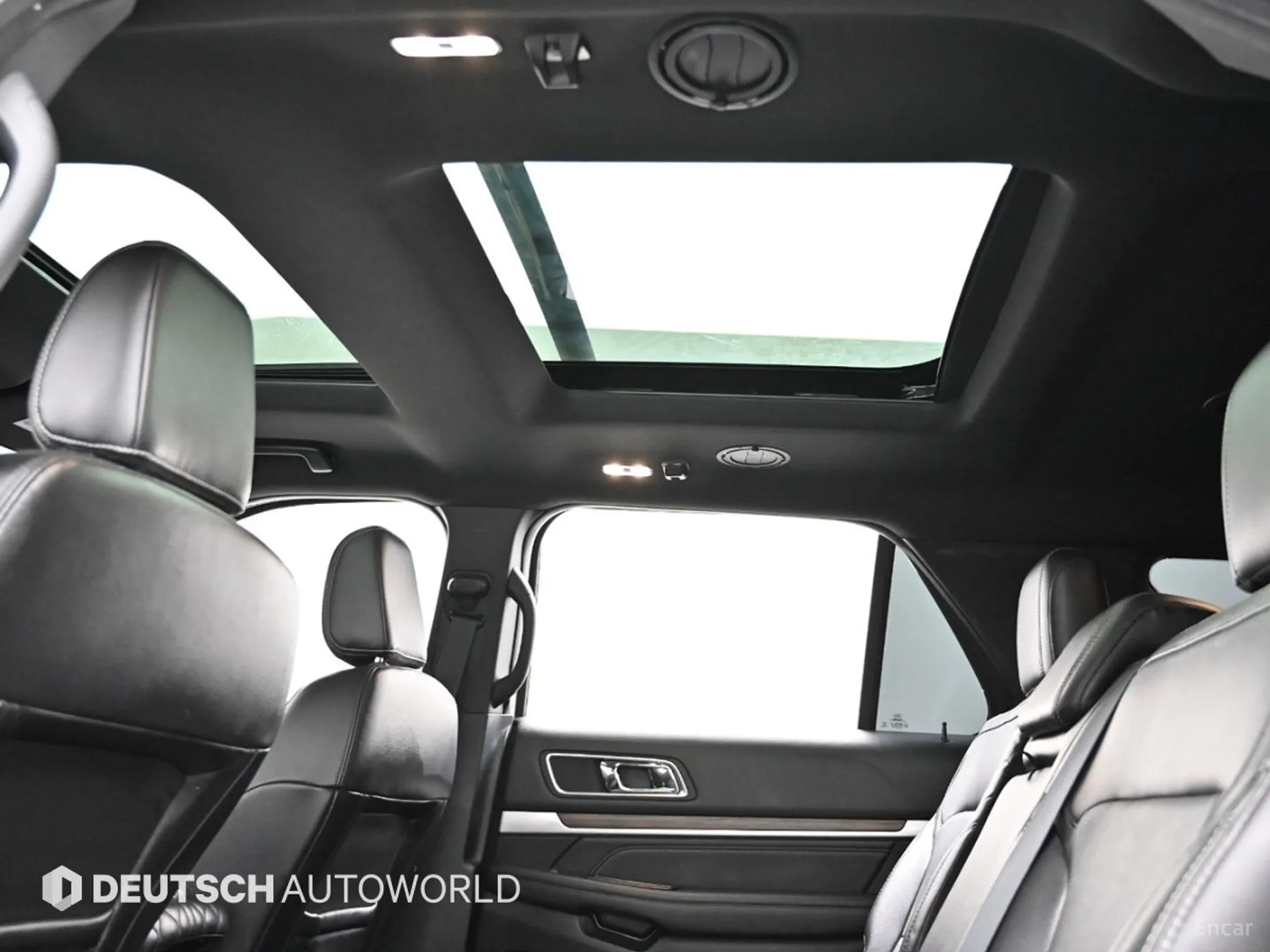 Ford Explorer превью 18
