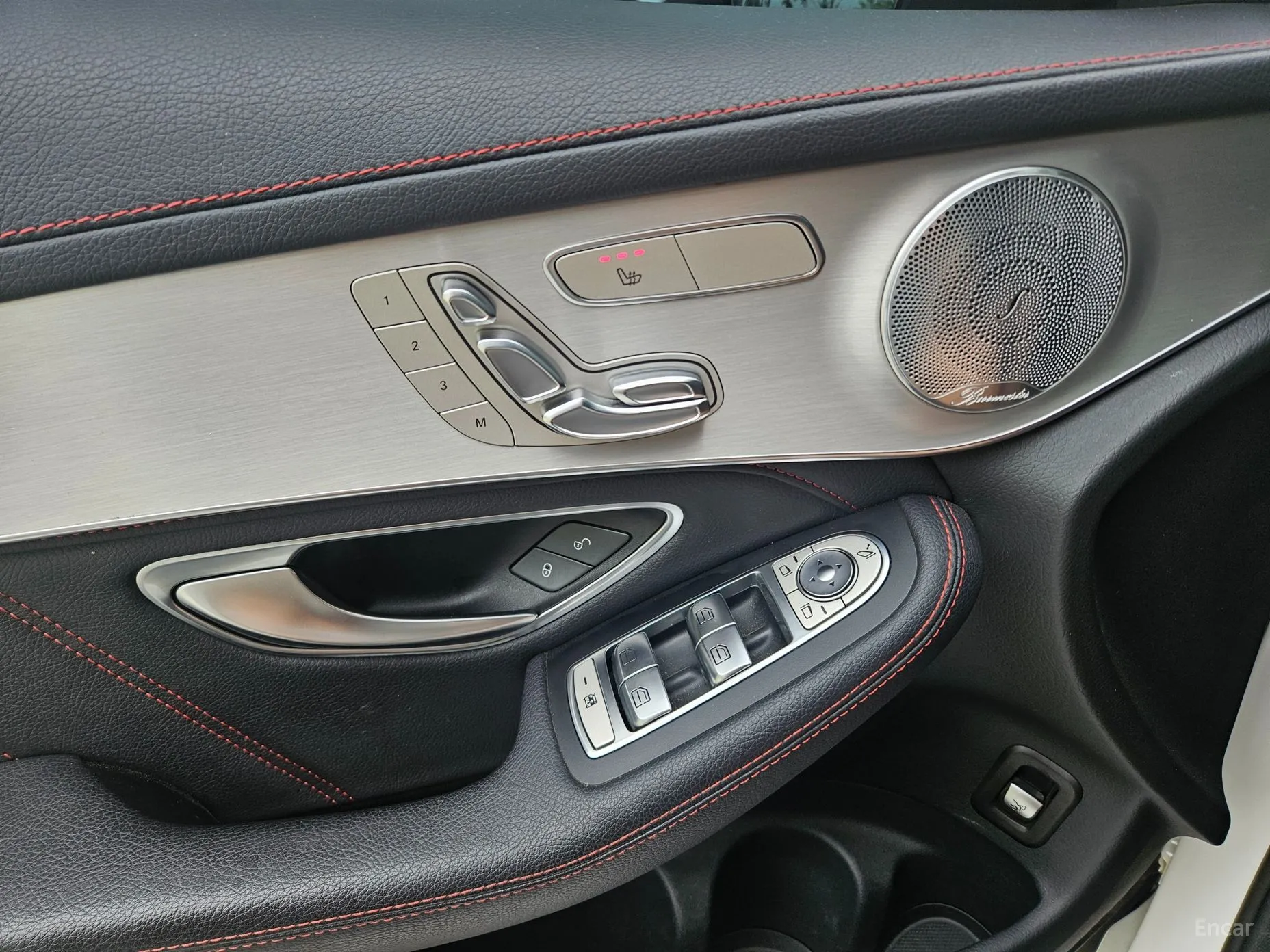 Mercedes Benz GLC-Class X253 превью 15