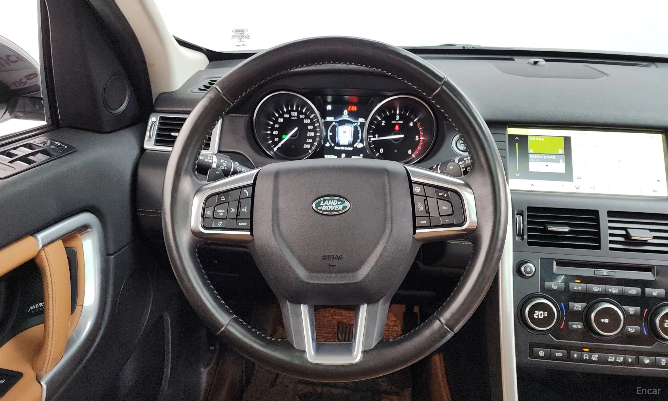 Land Rover Discovery Sports превью 13