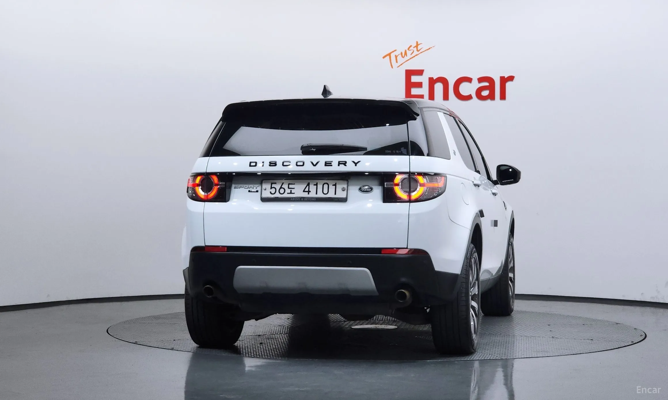 Land Rover Discovery Sports превью 4