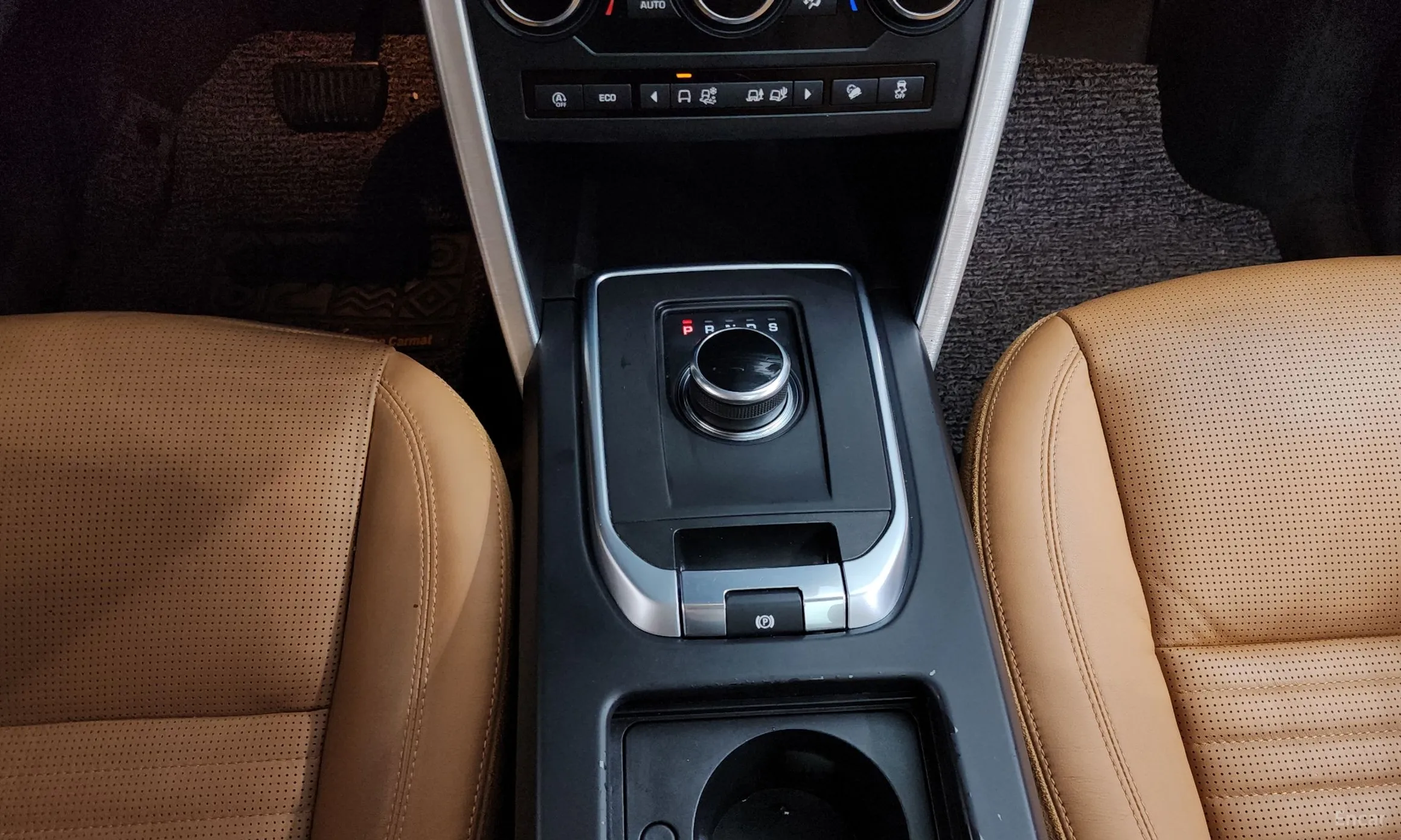 Land Rover Discovery Sports превью 9