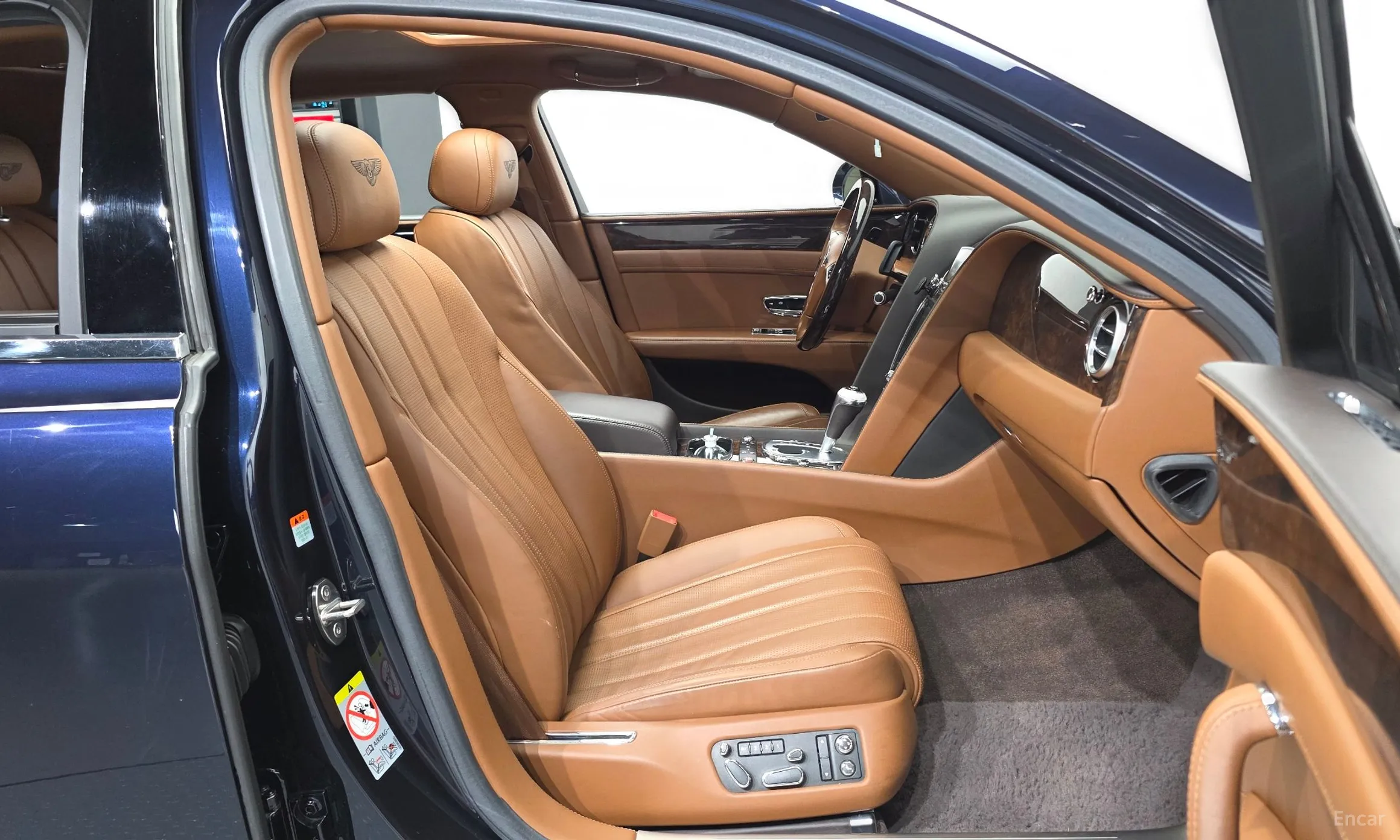 Bentley Flying Spur 2nd Generation превью 11