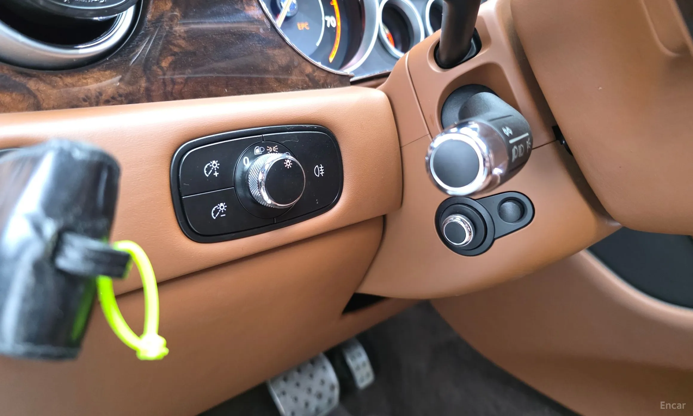 Bentley Flying Spur 2nd Generation превью 16