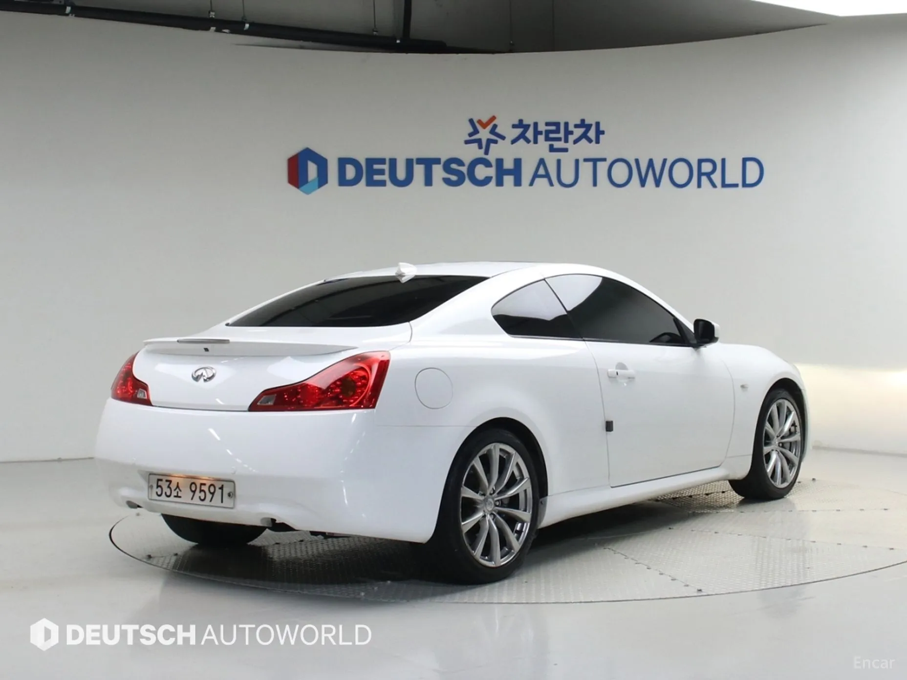 Infiniti G37