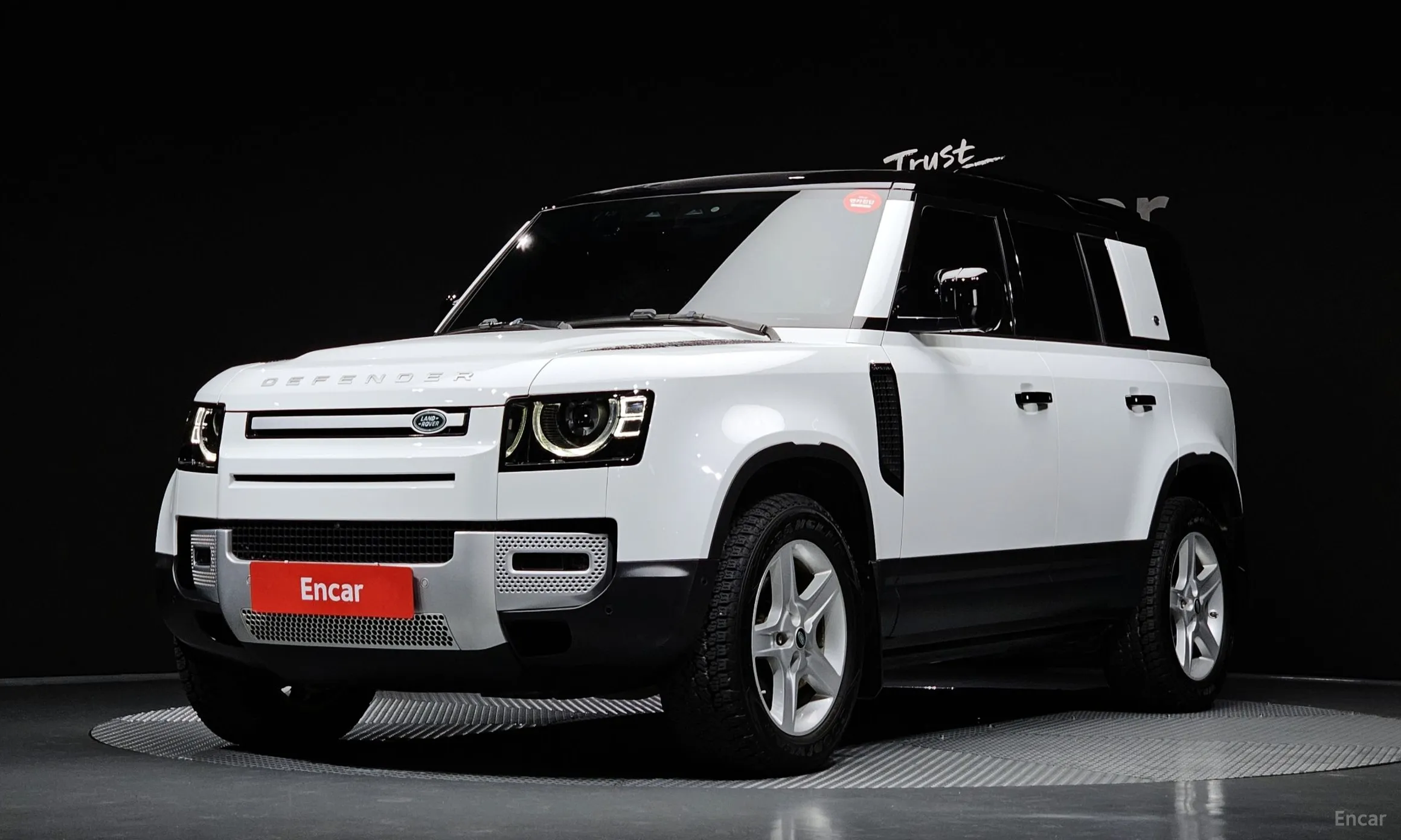 Land Rover Defender (L663)
