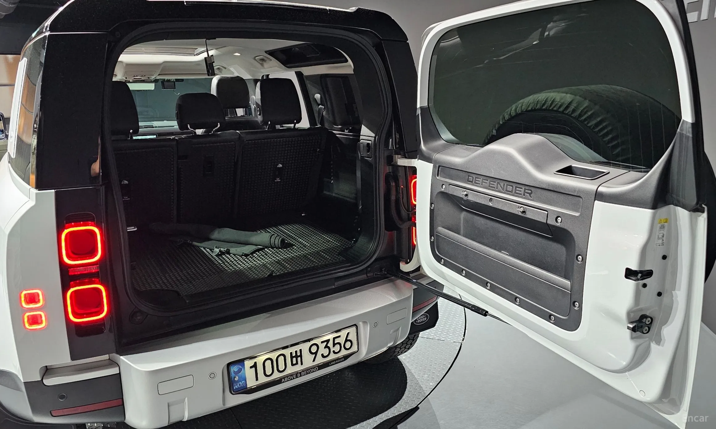 Land Rover Defender (L663) превью 20