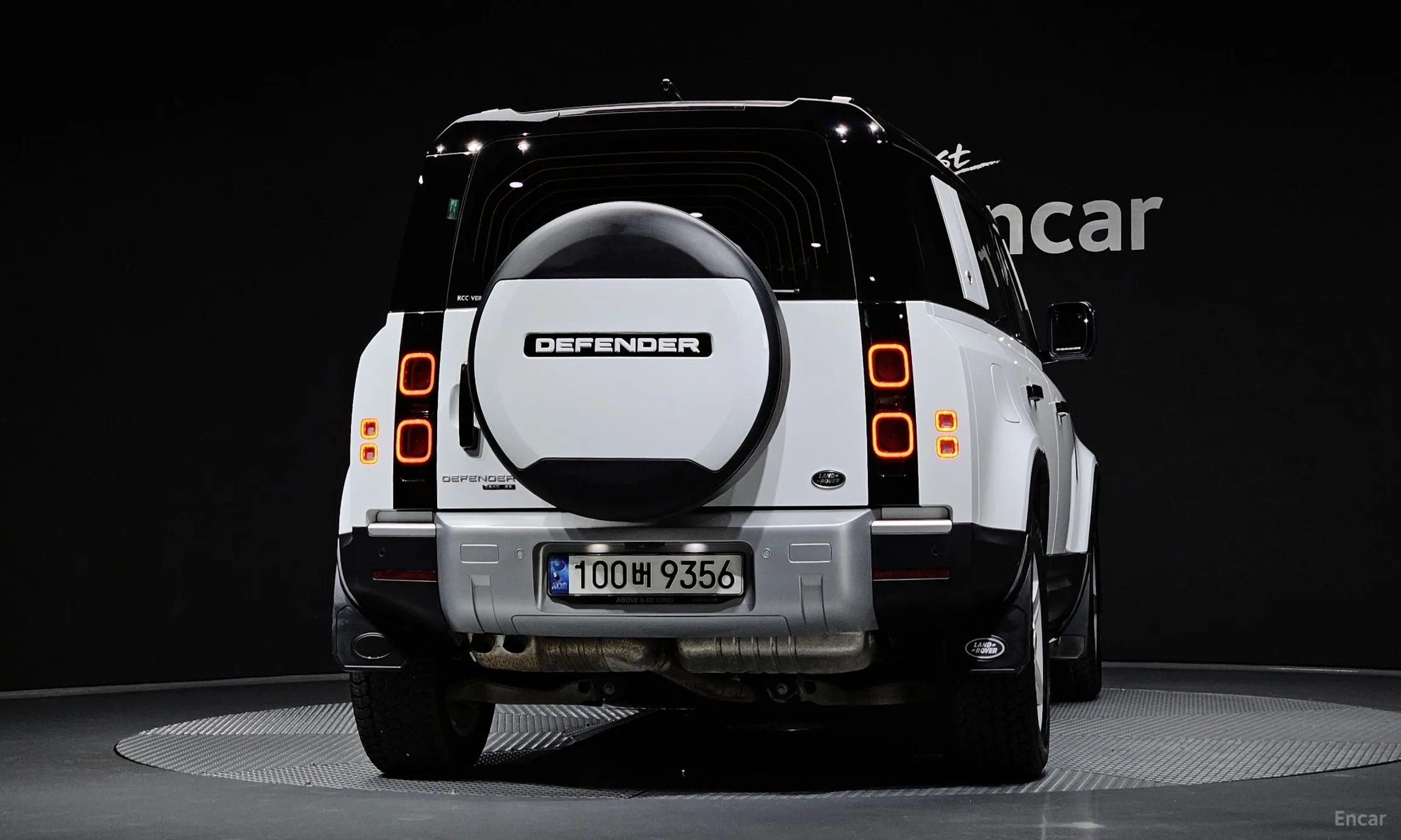 Land Rover Defender (L663) превью 4