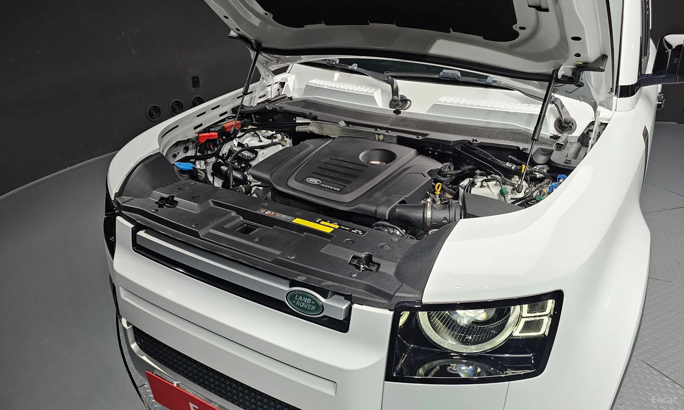 Land Rover Defender (L663) превью 6