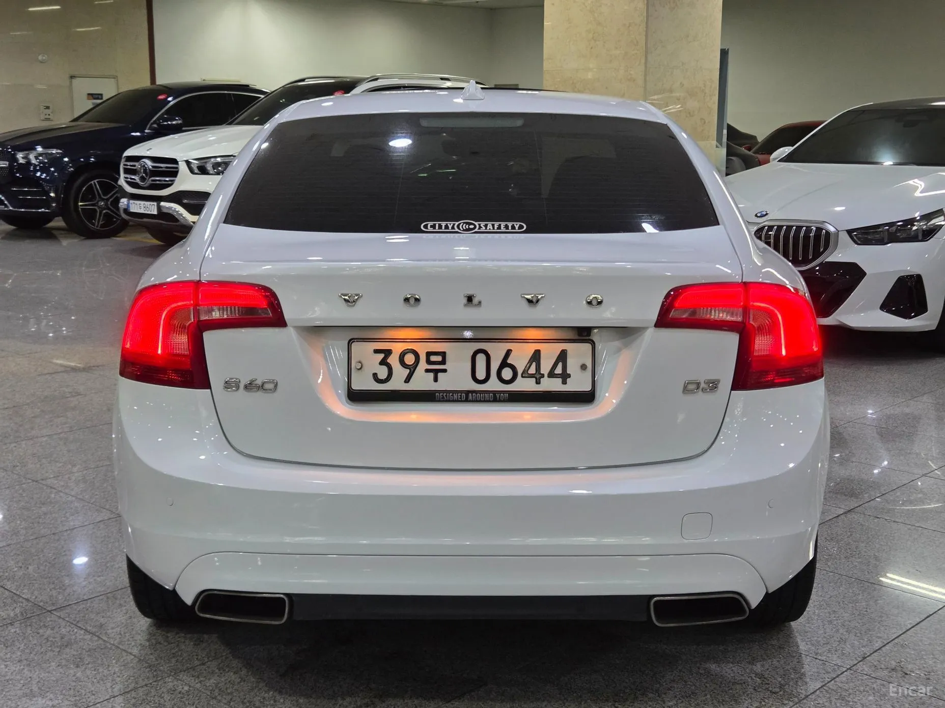 Volvo S60 превью 4
