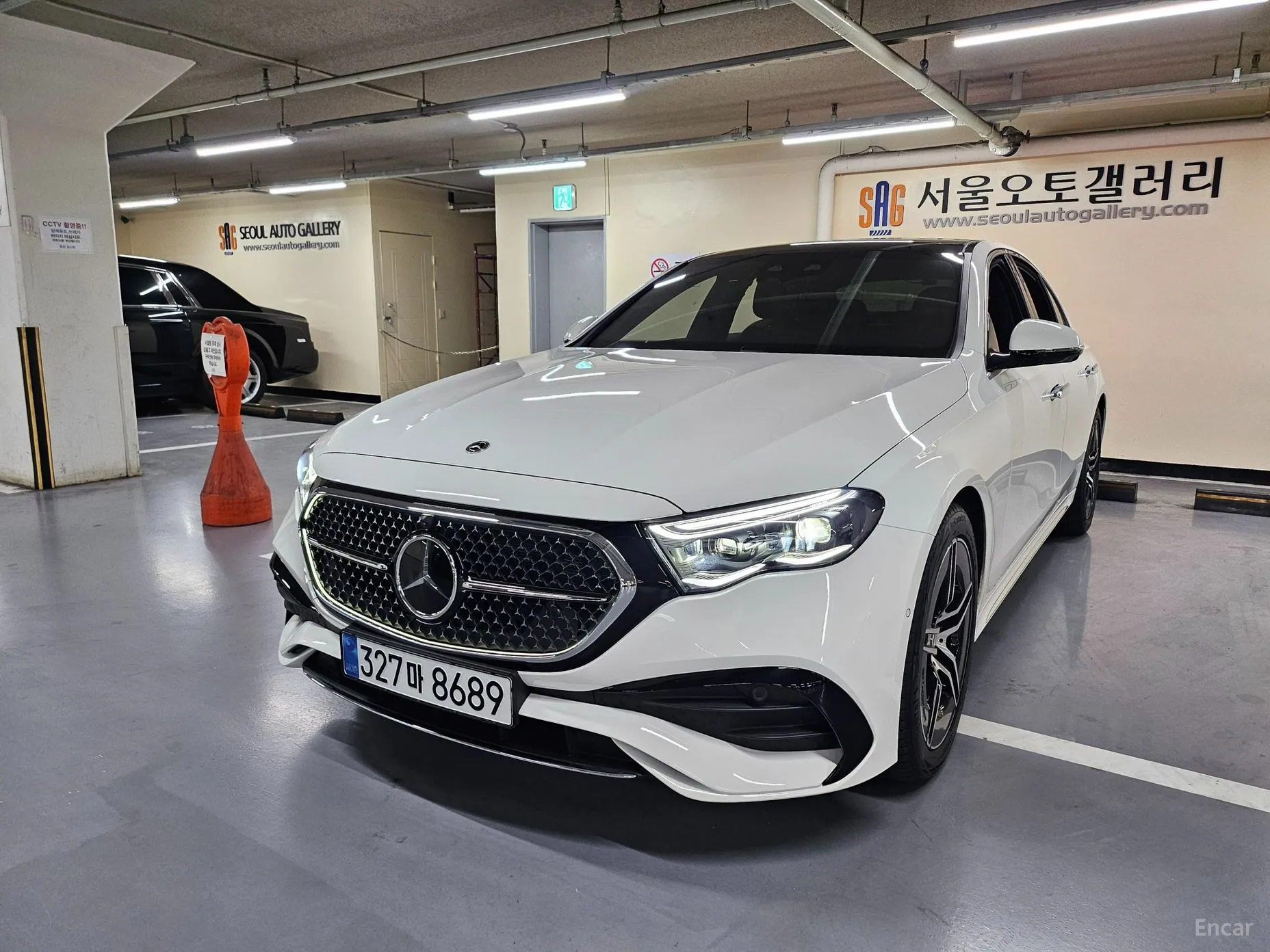 Mercedes Benz E-Class W214