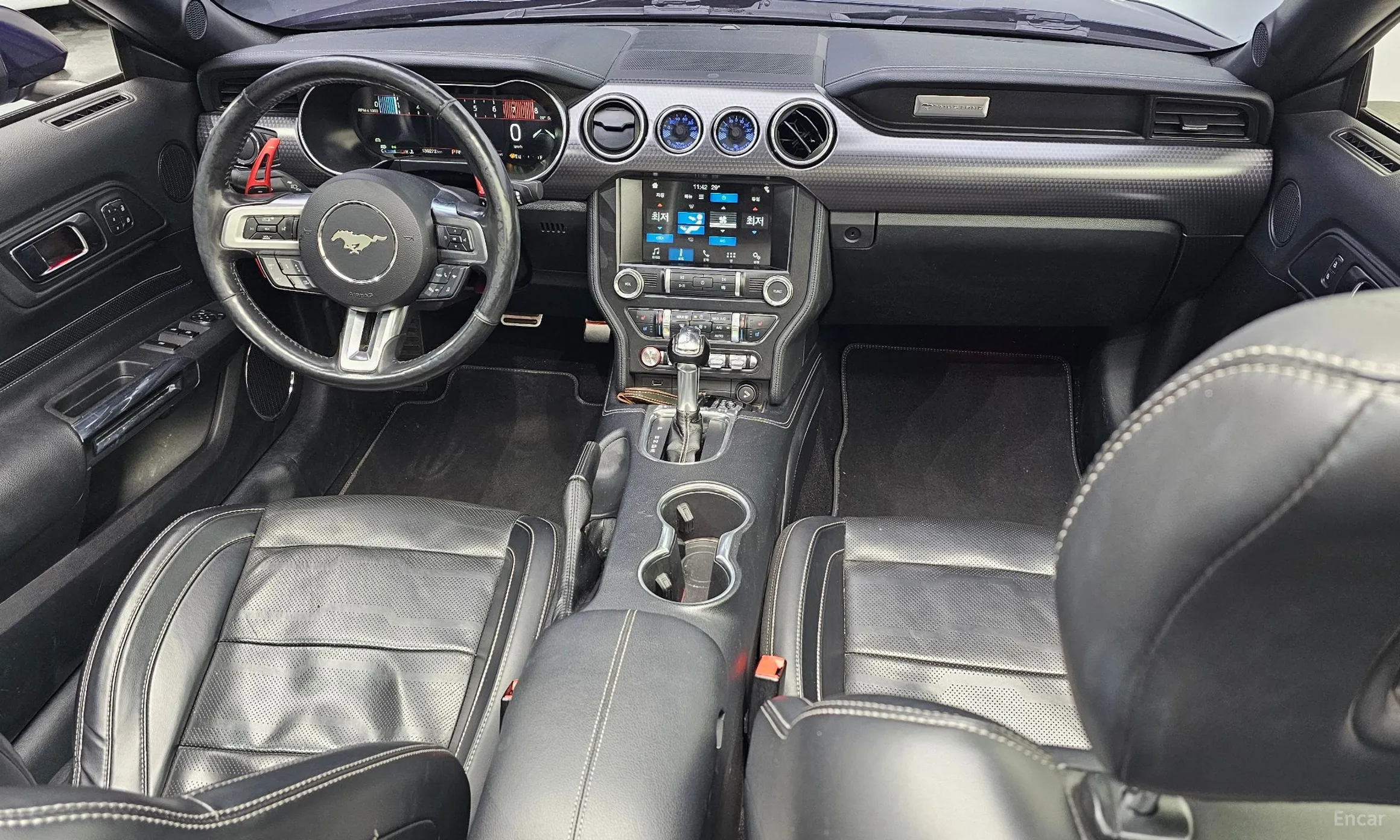 Ford Mustang превью 7